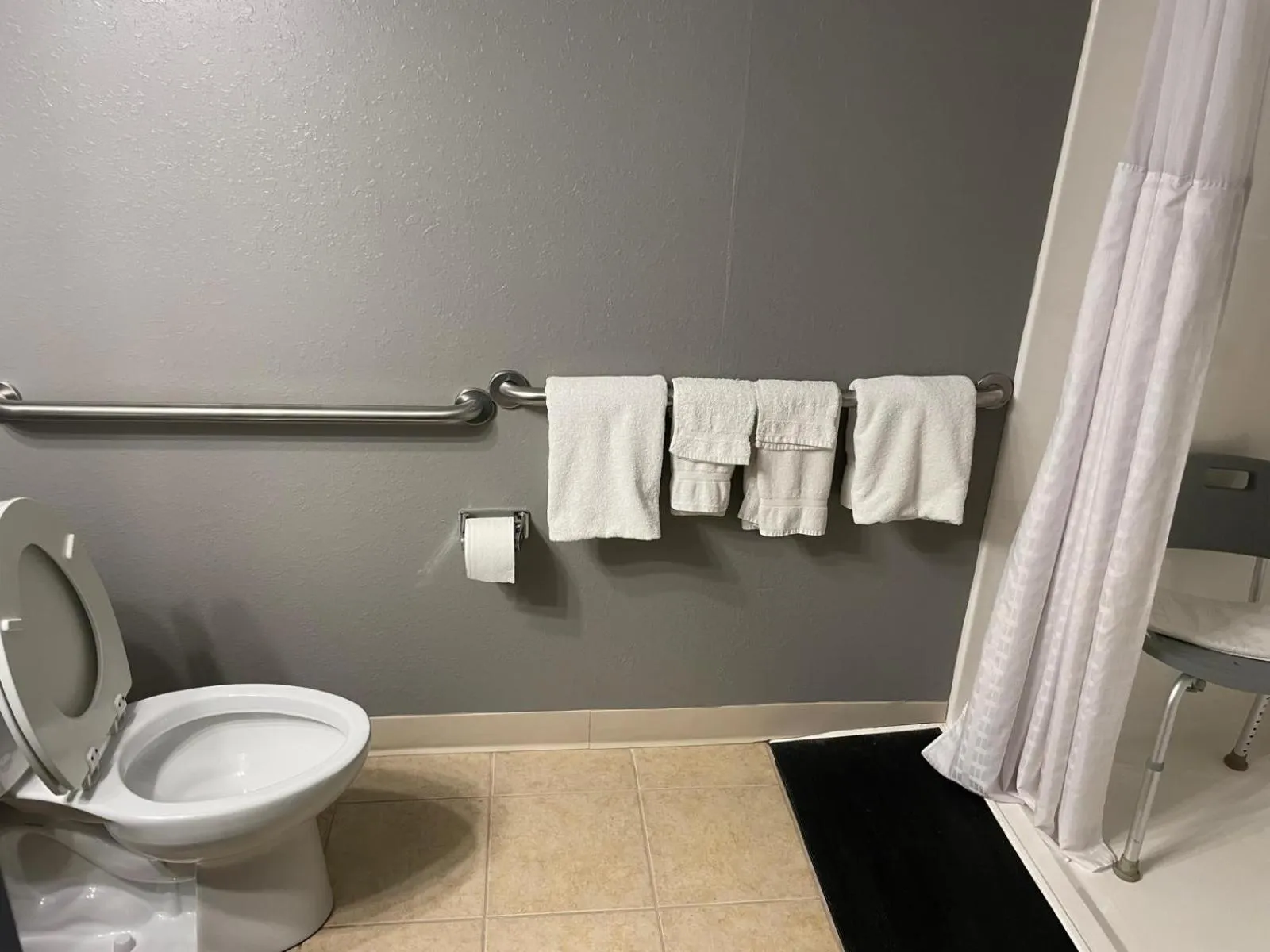 Bathroom in Eastlake Suites Hotel & Conference Center By OYO Urbana