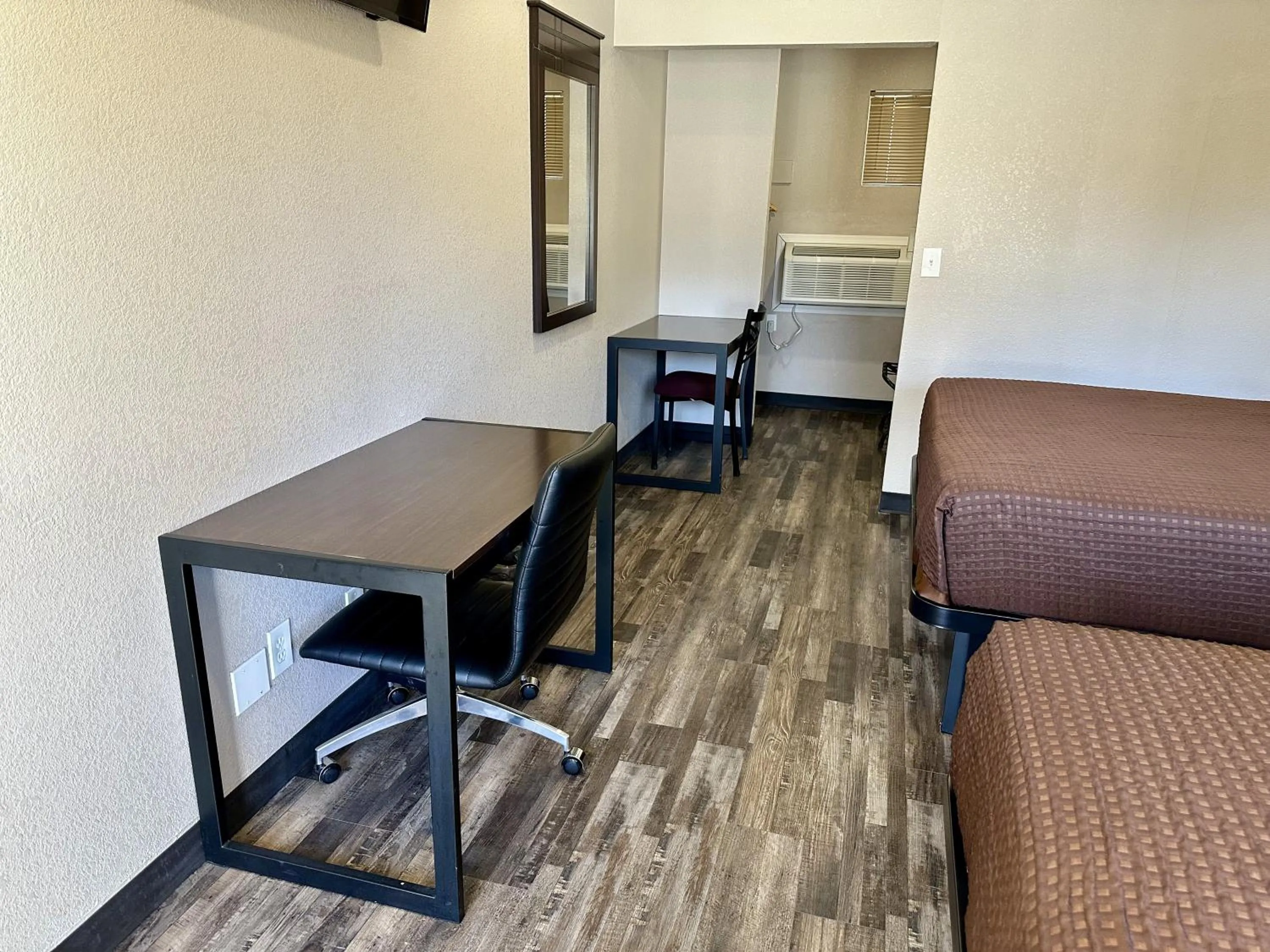 Seating area in West Inn NAU - Downtown Flagstaff