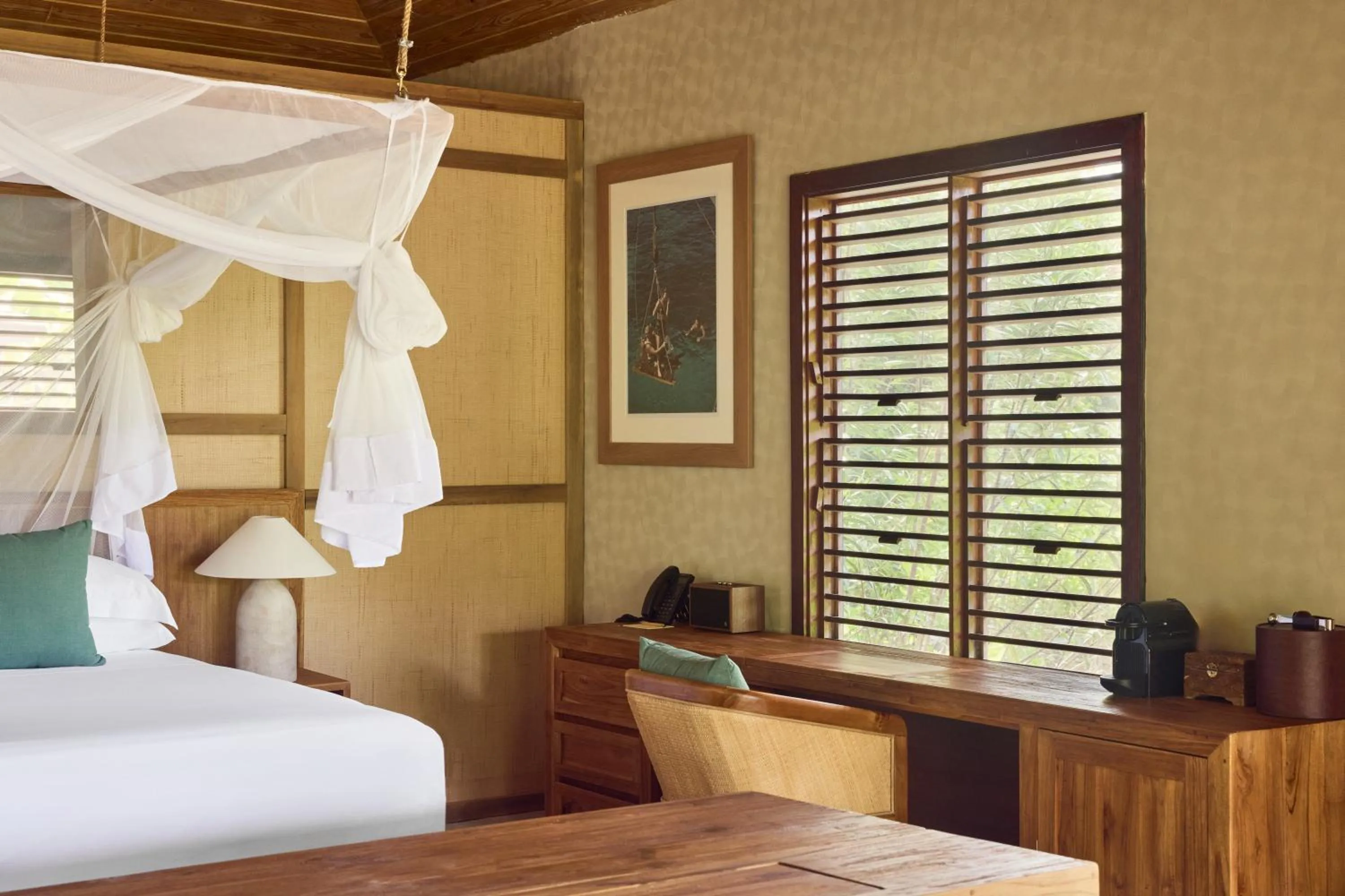 Bed in Hermitage Bay - All Inclusive