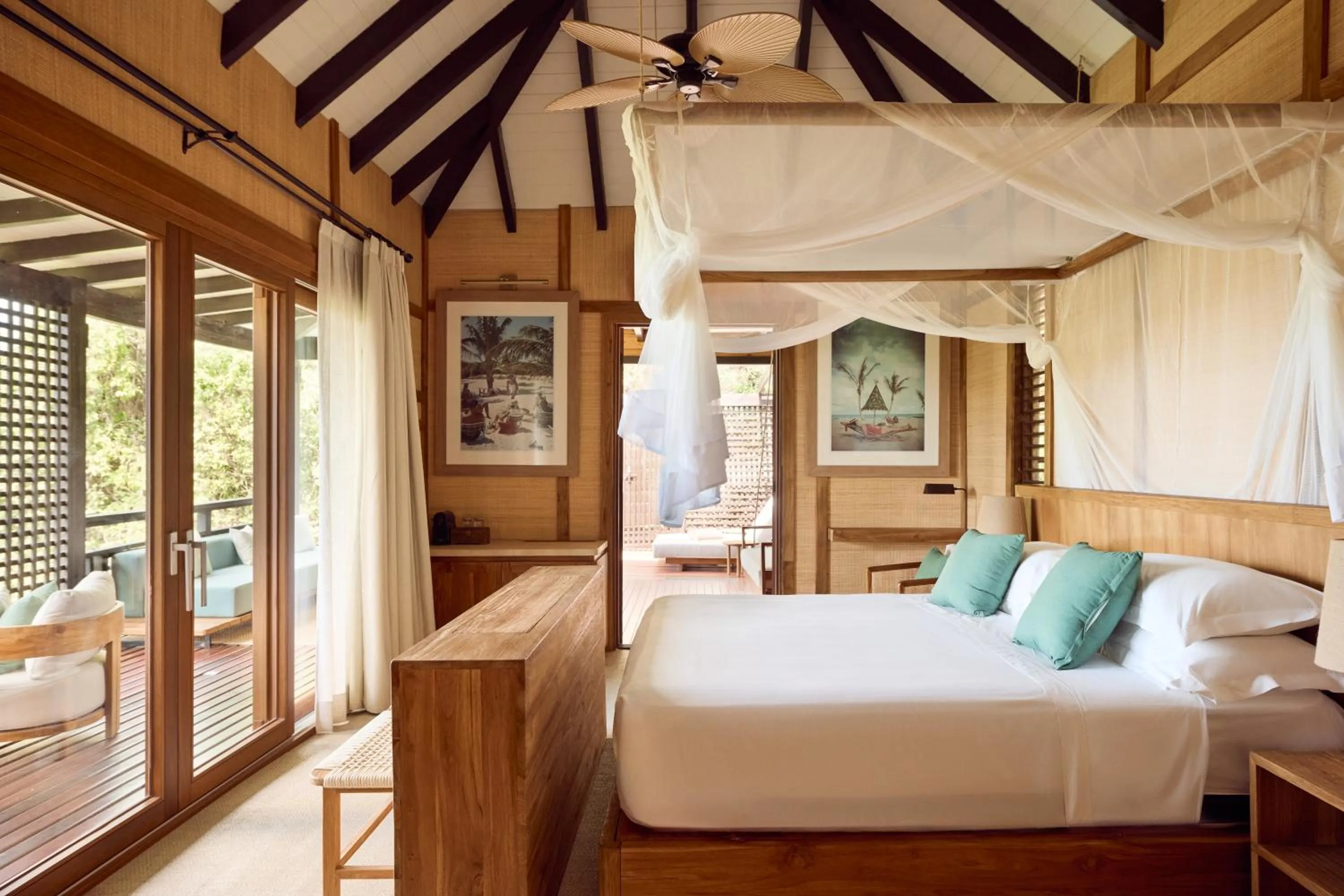 Bed in Hermitage Bay - All Inclusive