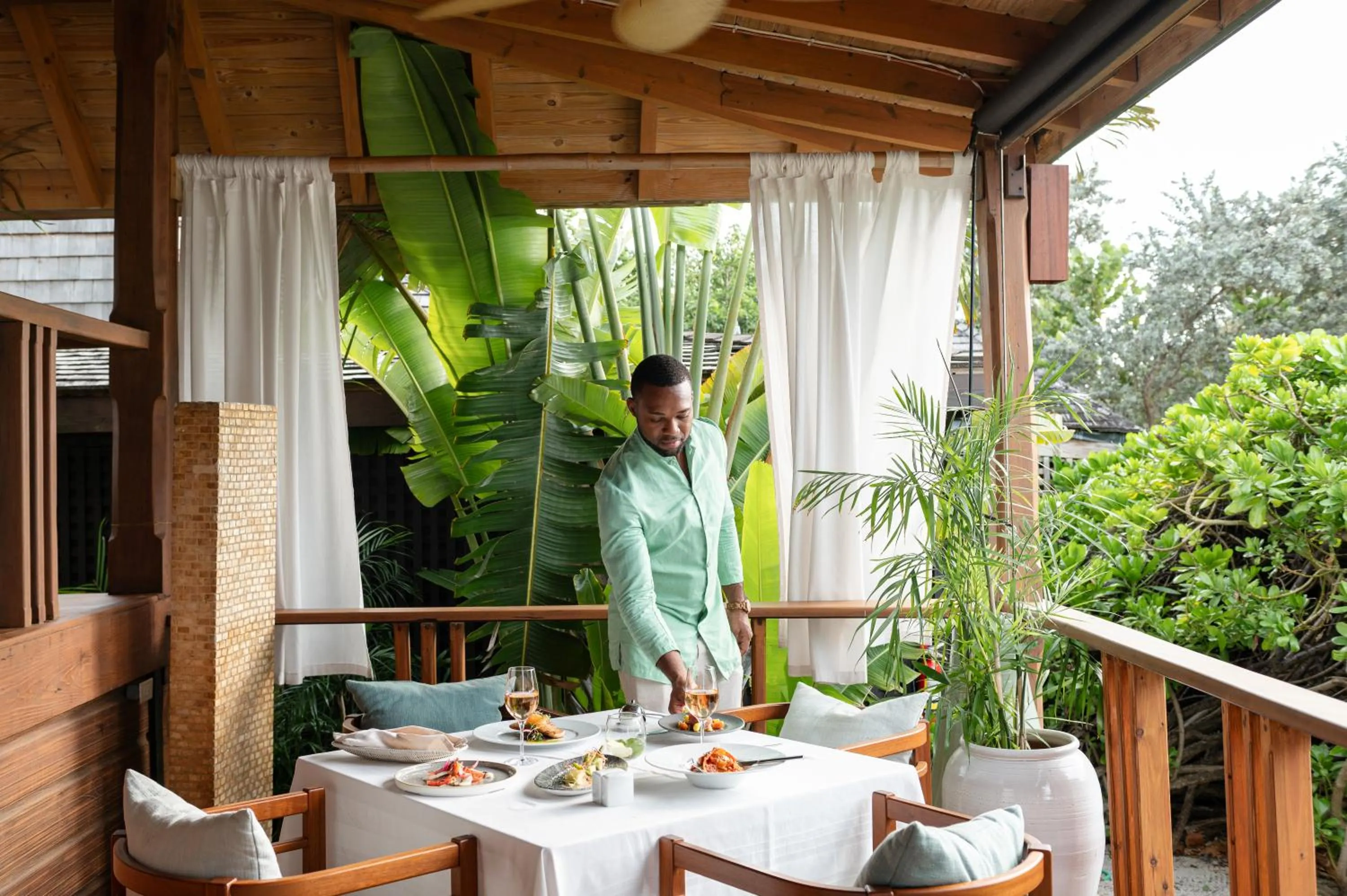 Restaurant/places to eat in Hermitage Bay - All Inclusive