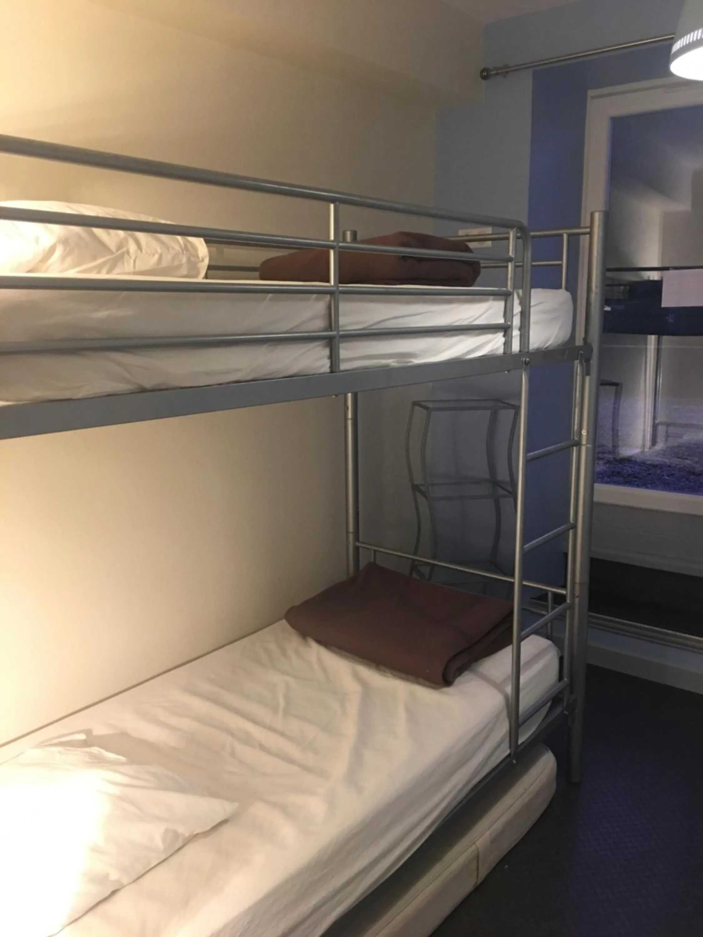 Bed in Joly Saint Sauveur