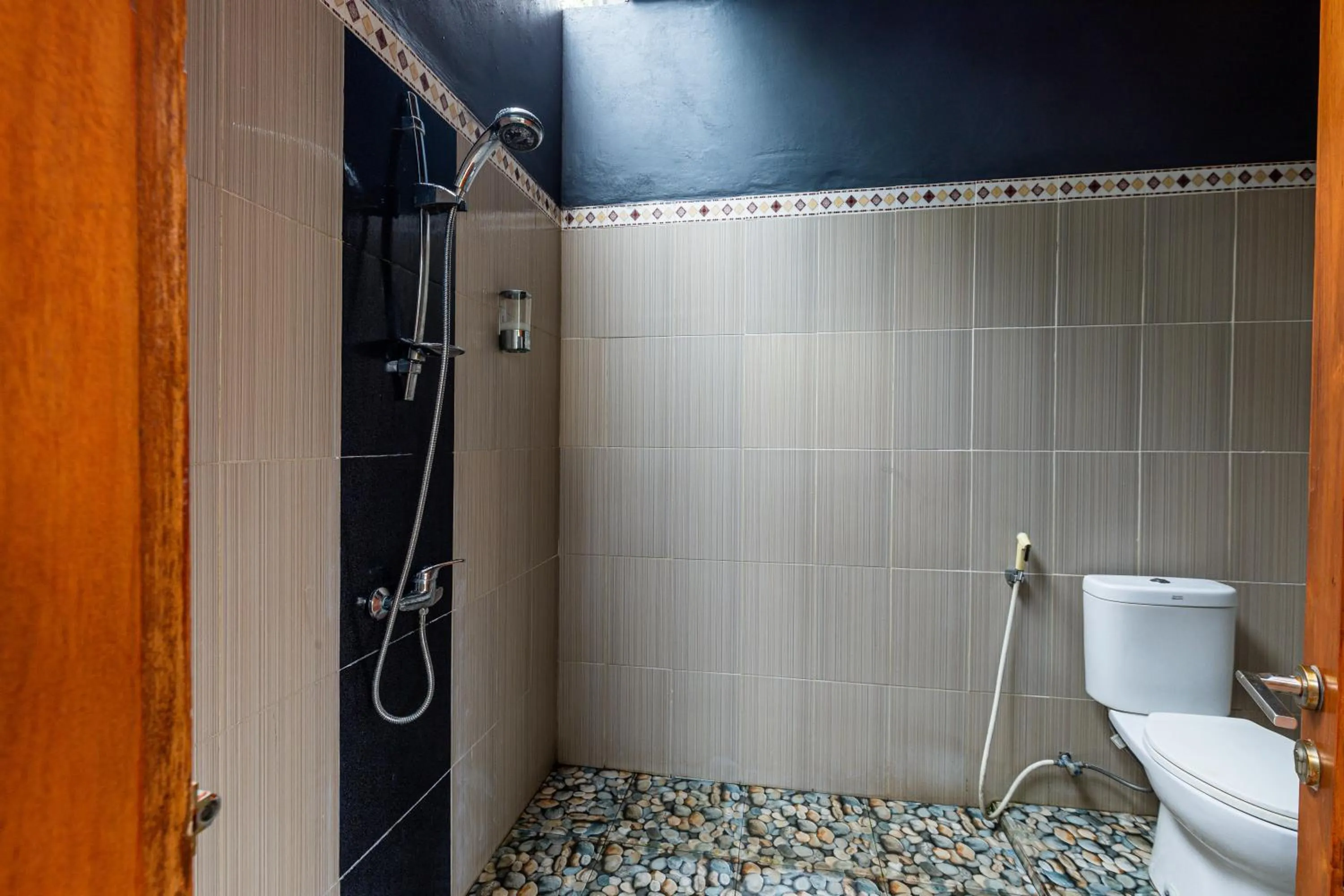 Shower in Kubu Sental Cottage