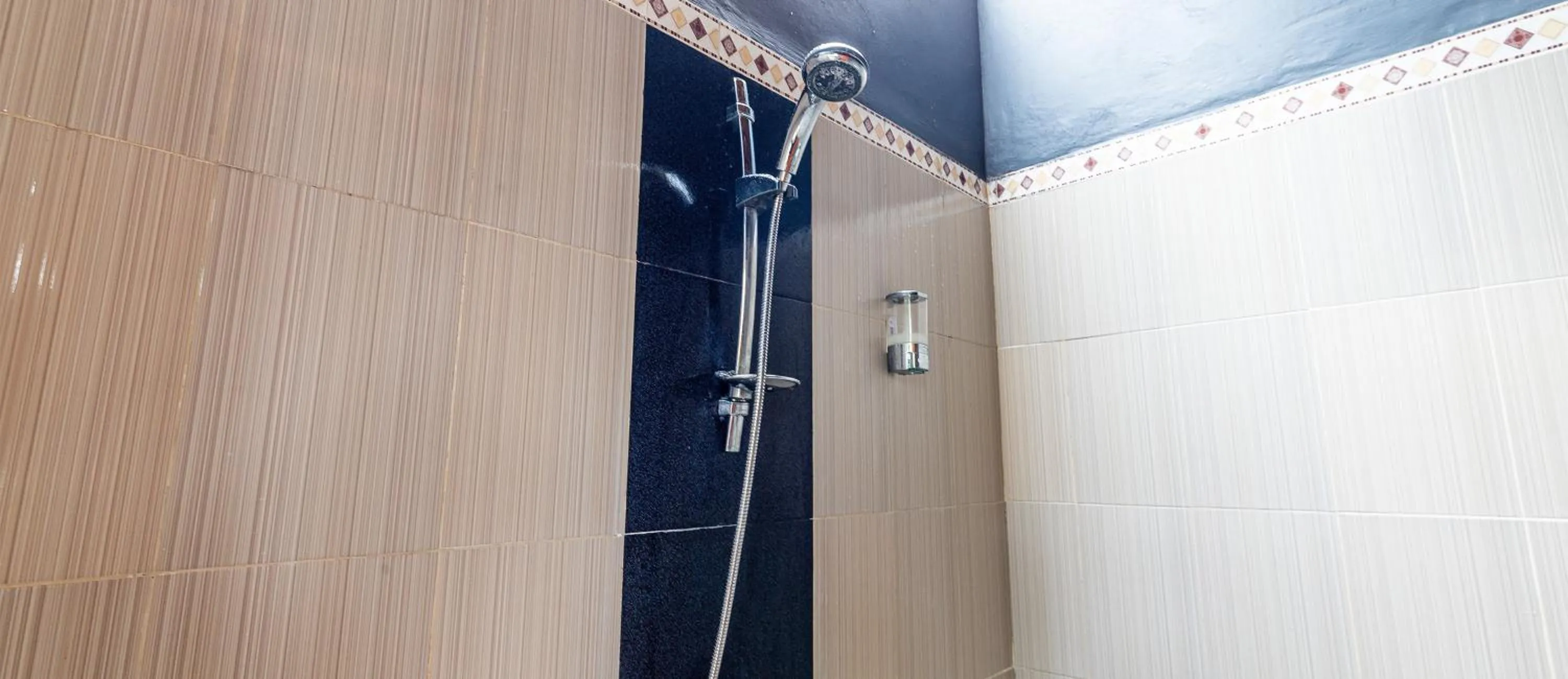 Bathroom in Kubu Sental Cottage