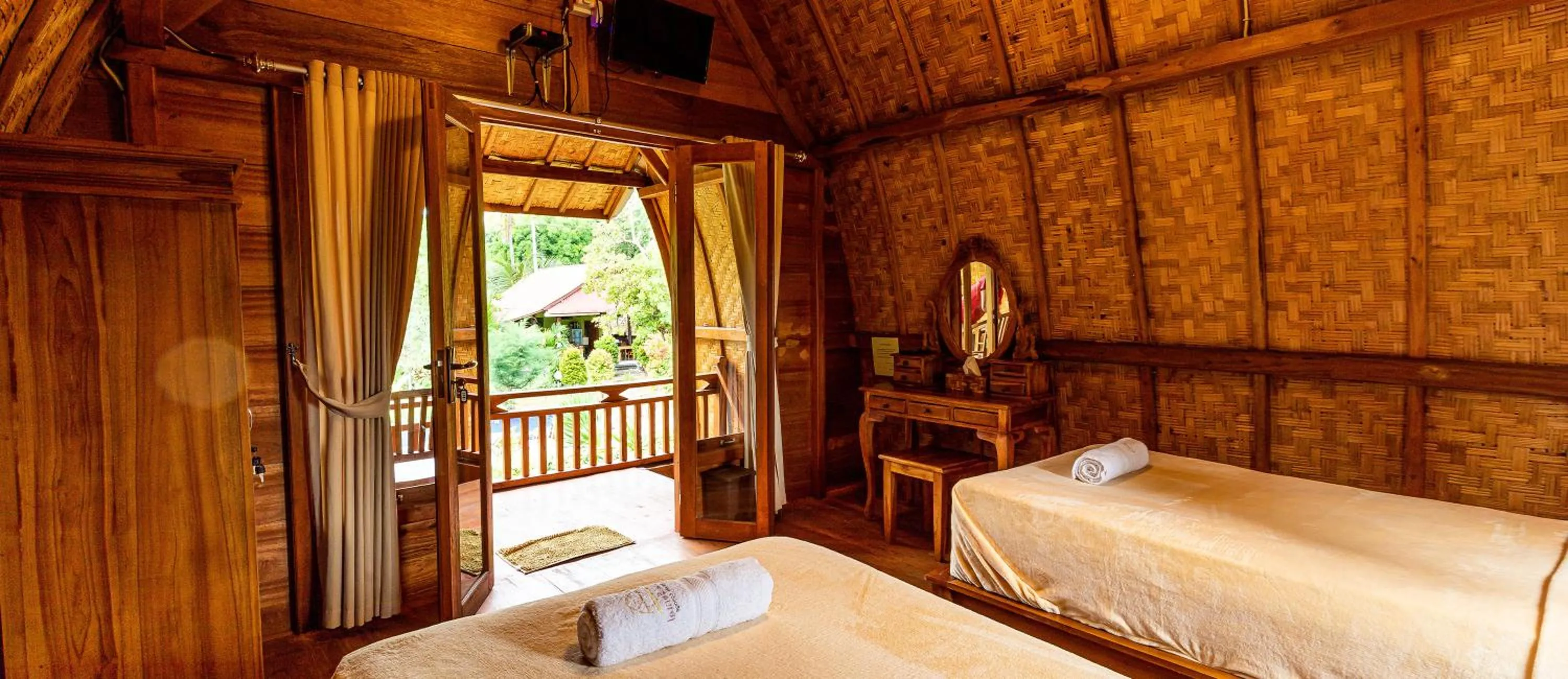 View (from property/room), Bed in Kubu Sental Cottage