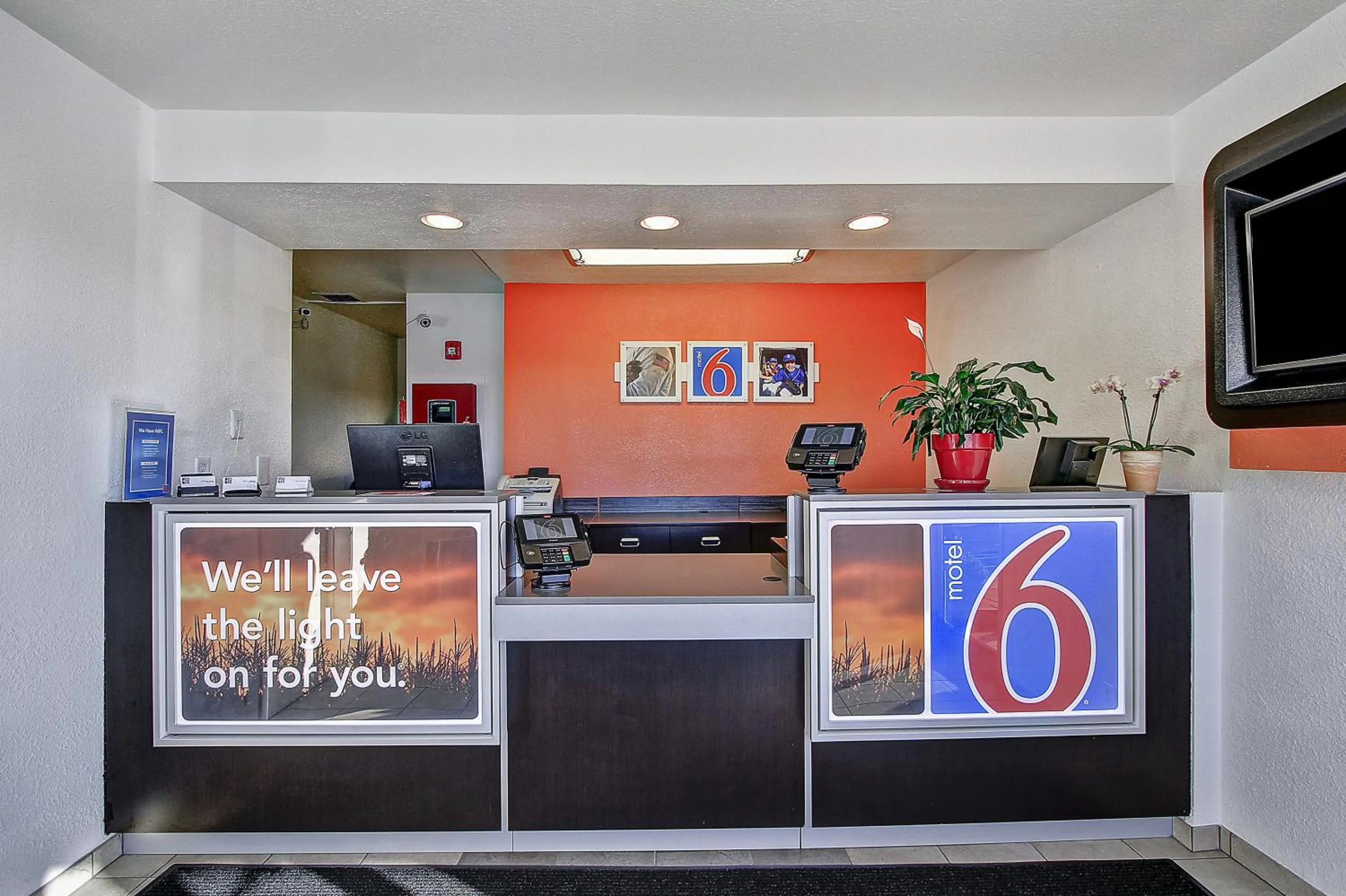 Lobby or reception in Motel 6-Green Bay, WI