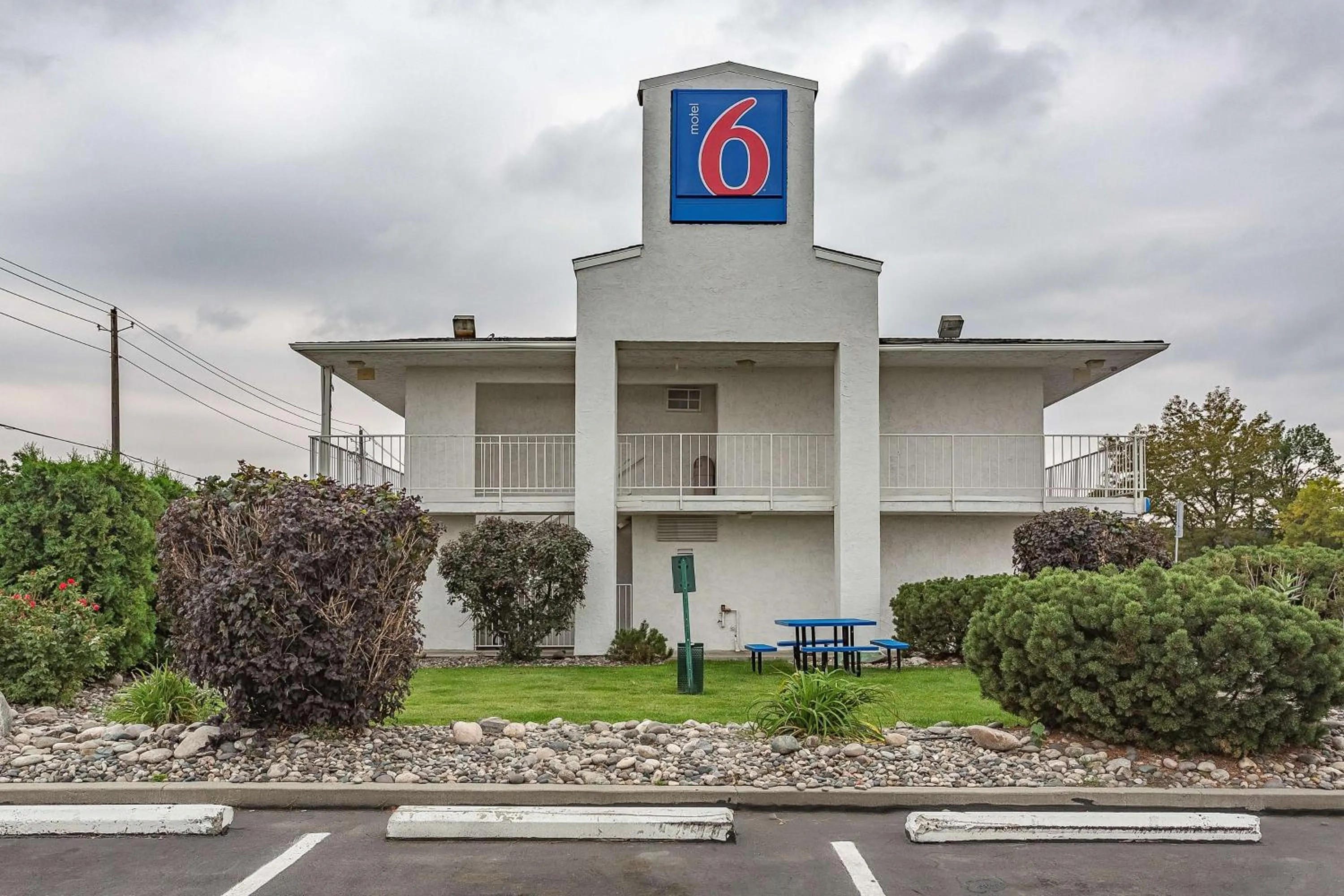 Property building in Motel 6-Billings, MT - South