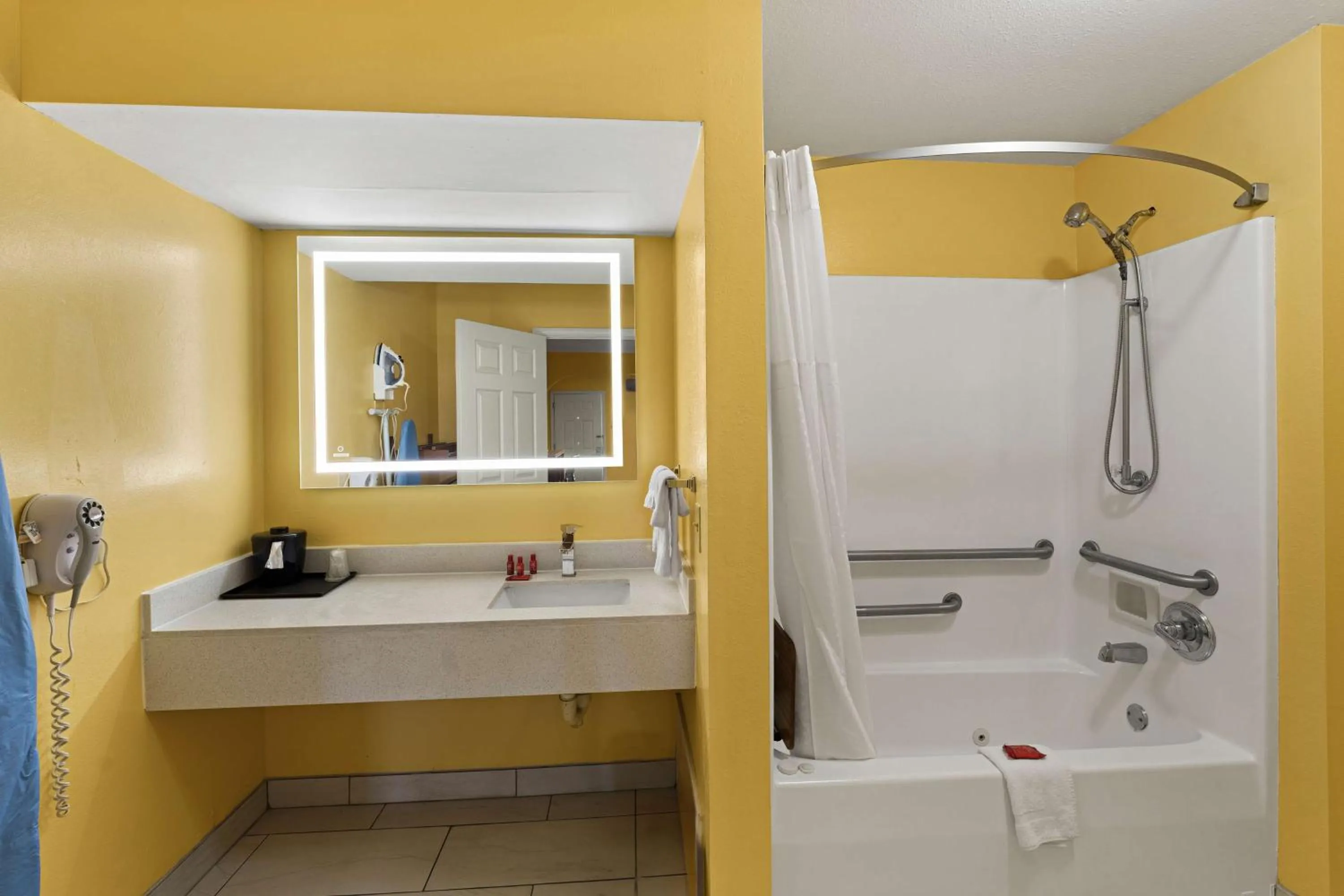 Bathroom in SureStay by Best Western Gulfport