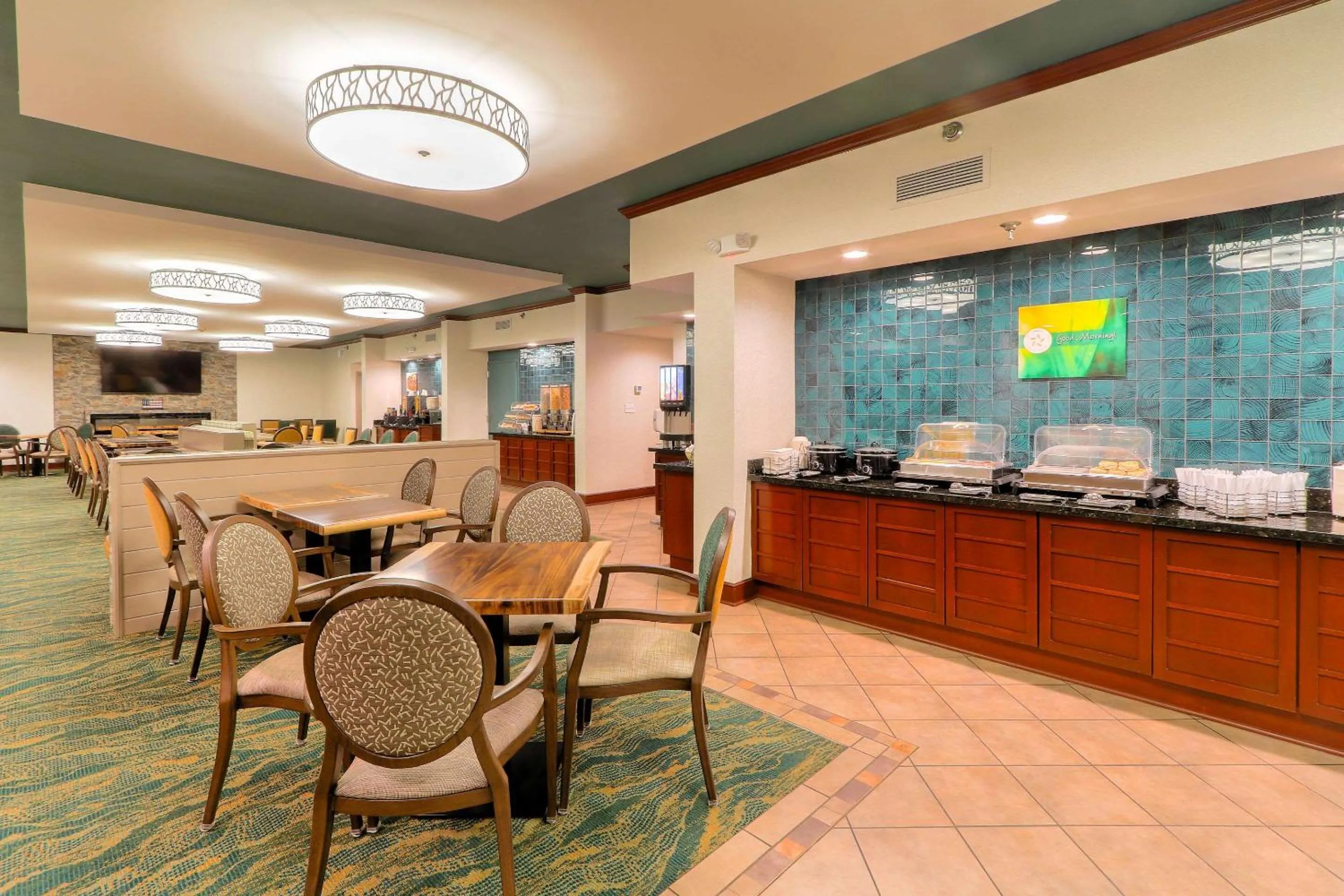 Breakfast in Quality Inn Near the Island Pigeon Forge