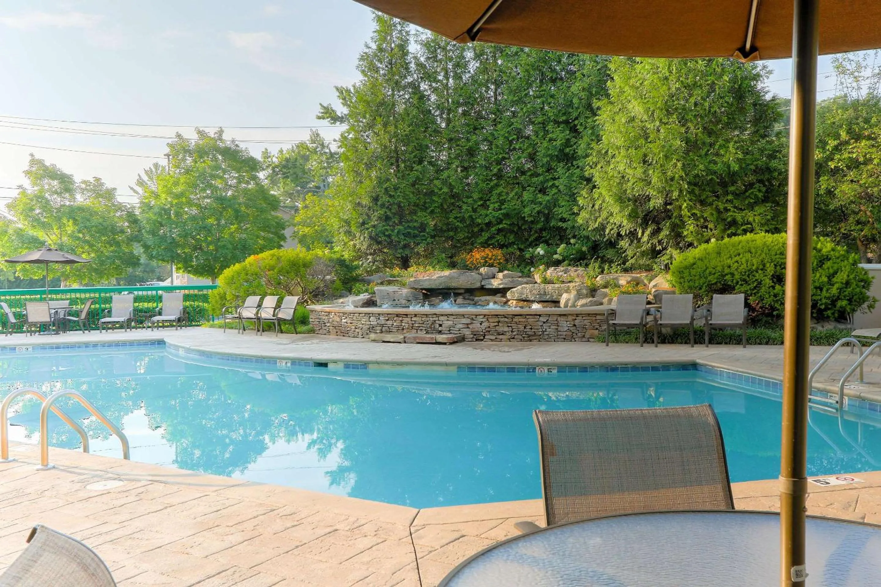 Swimming pool in Quality Inn Near the Island Pigeon Forge