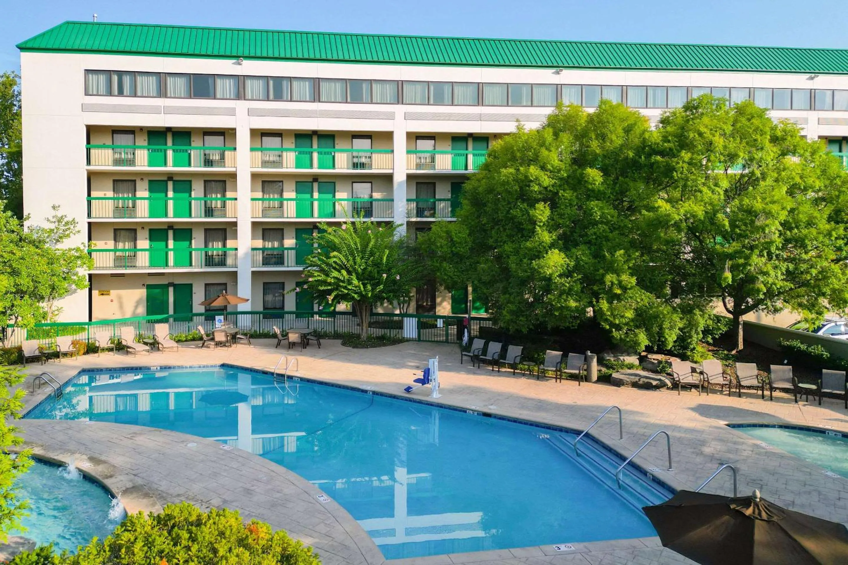 Swimming pool in Quality Inn Near the Island Pigeon Forge