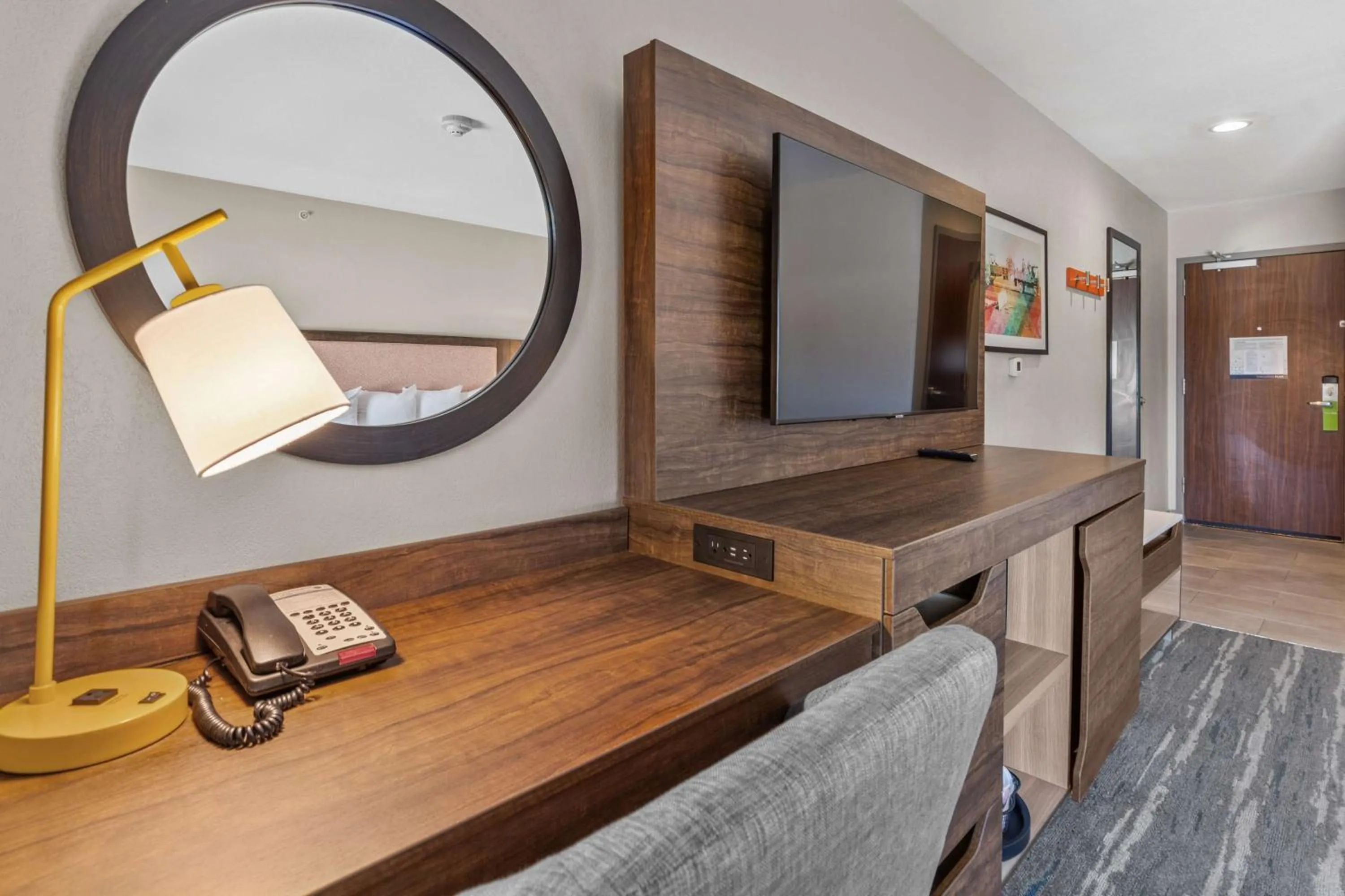 Bedroom in Hampton Inn & Suites Selma-San Antonio/Randolph AFB