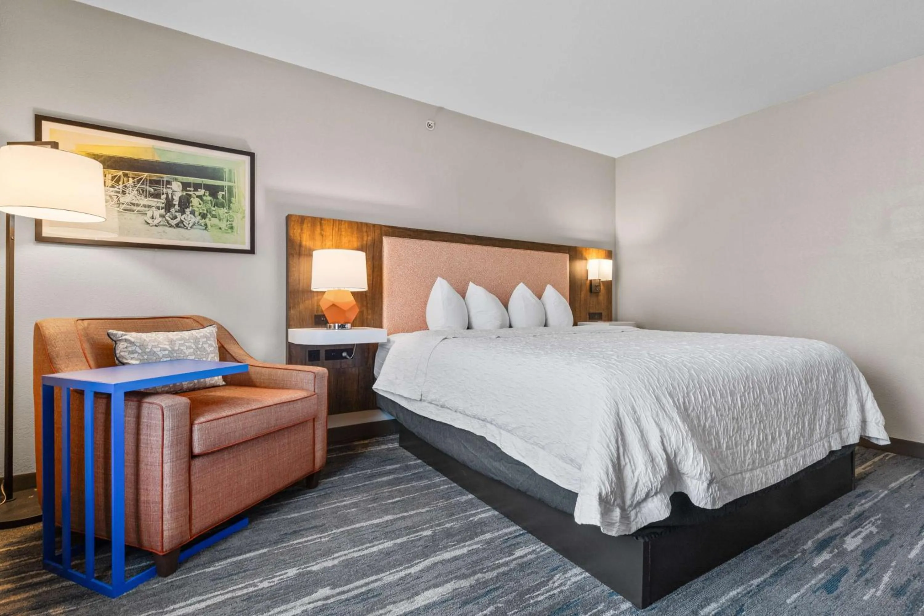 Bed in Hampton Inn & Suites Selma-San Antonio/Randolph AFB