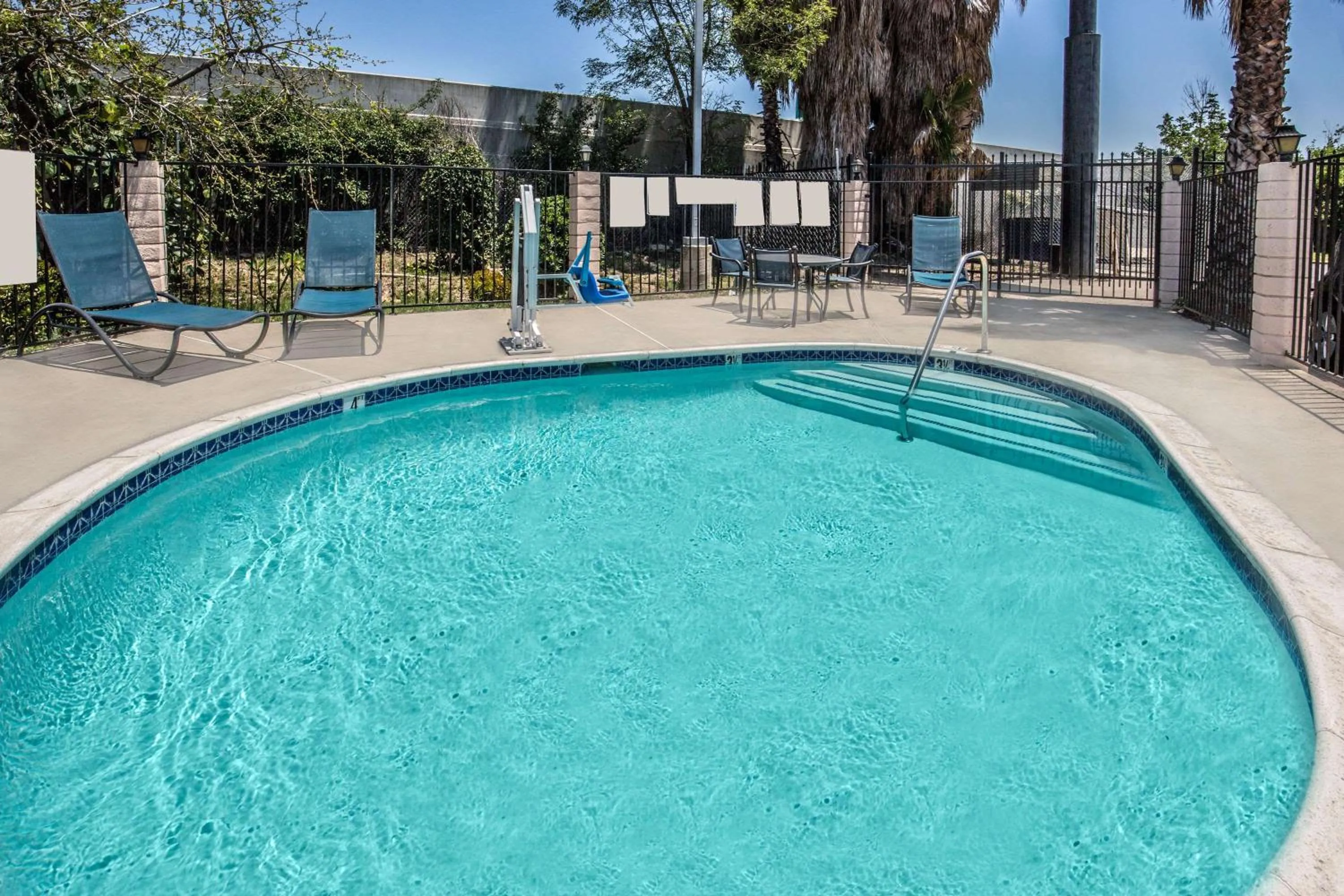 Pool view in Days Inn by Wyndham Ontario Airport