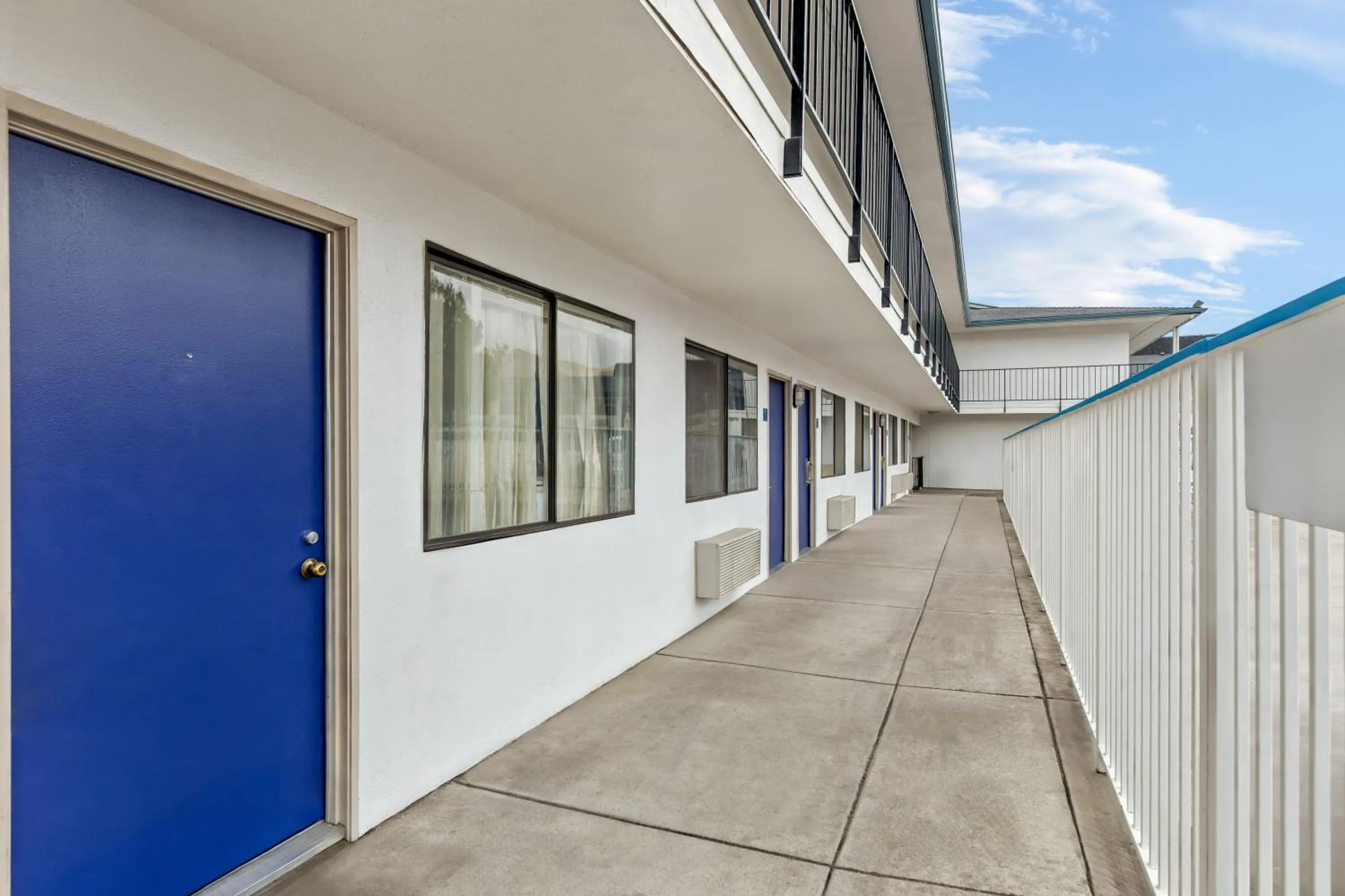 Property building in Park Inn by Radisson, Winnemucca