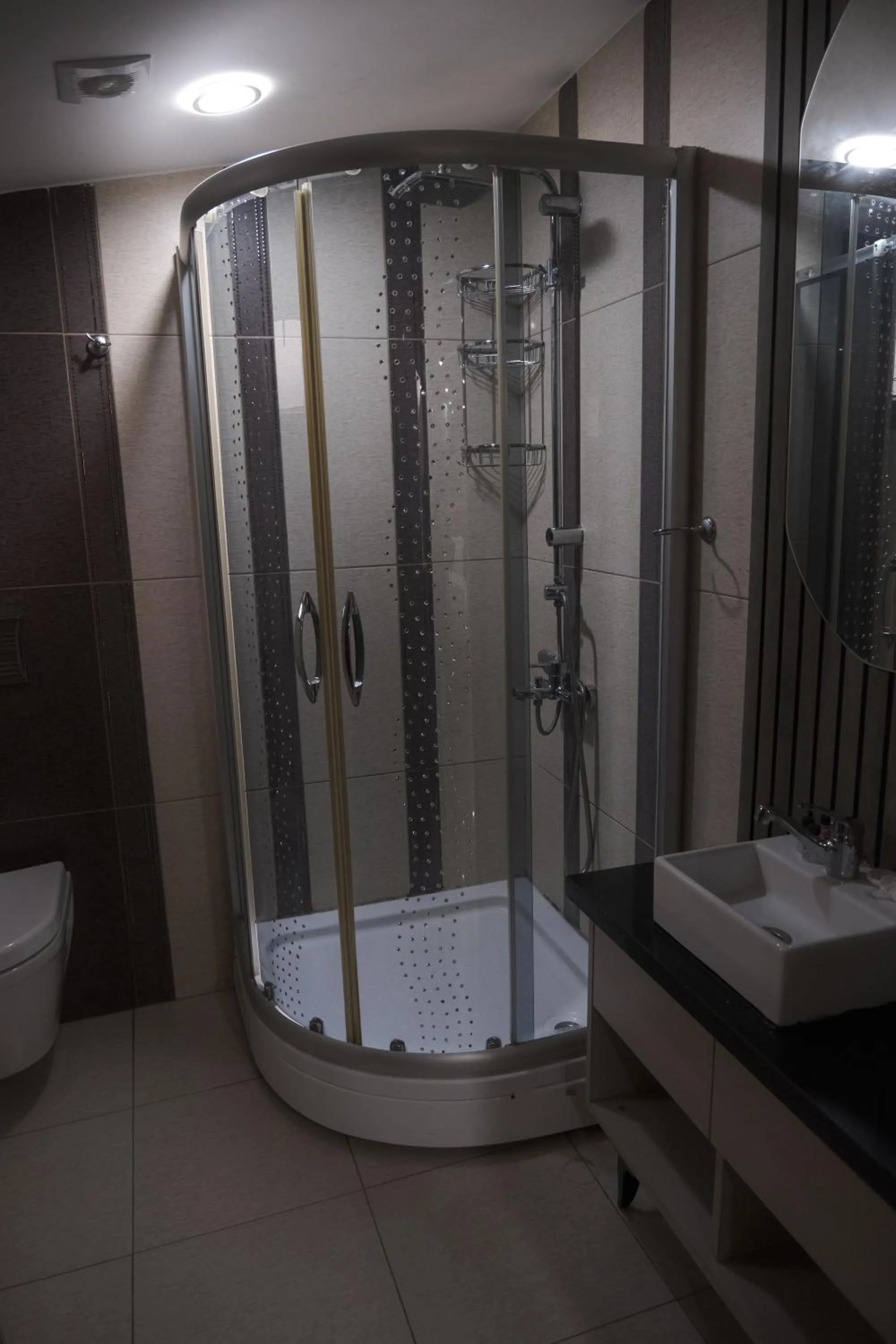 Shower in Florya House Hotel