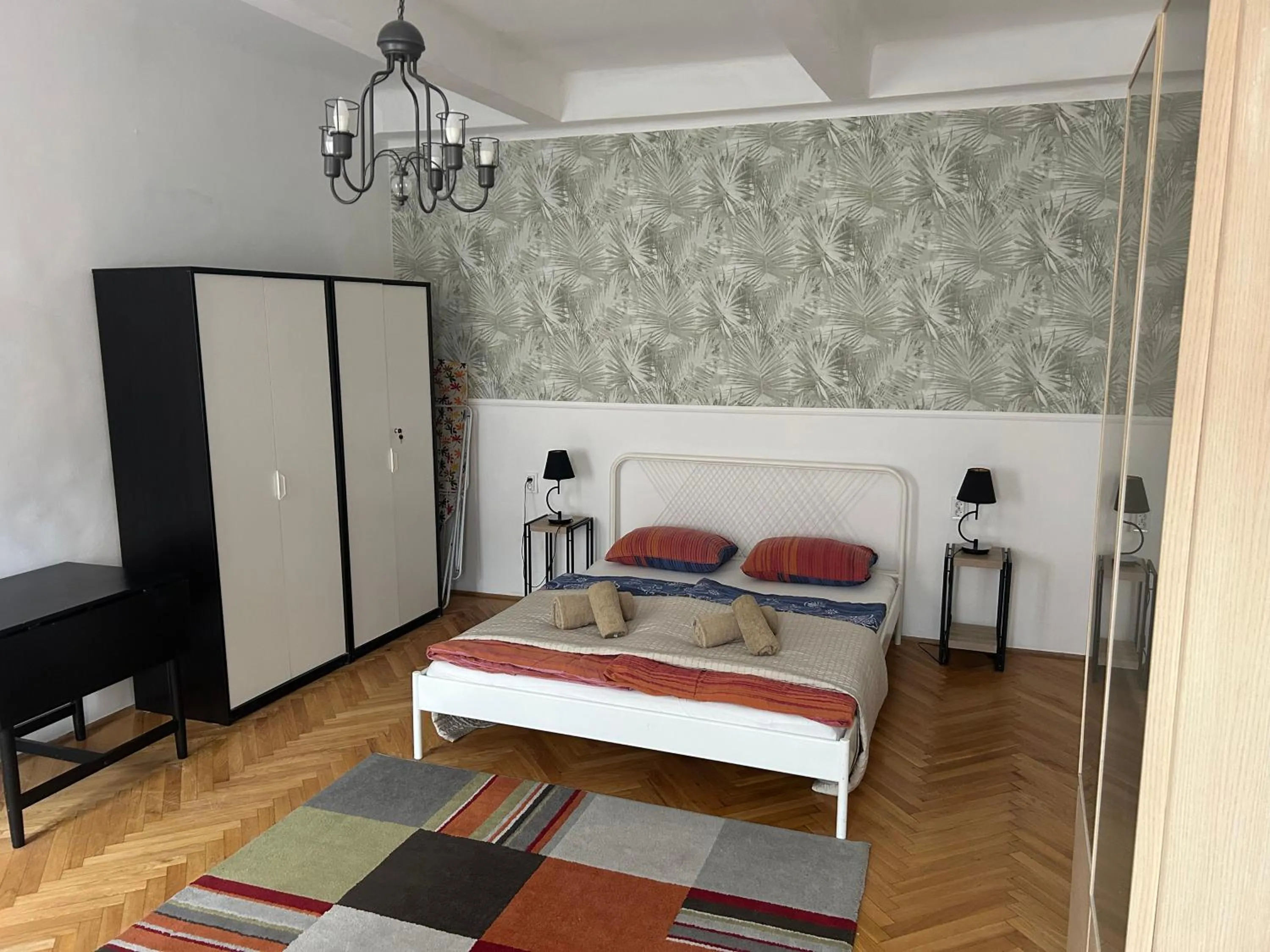 Bed in Diamond Astoria 4