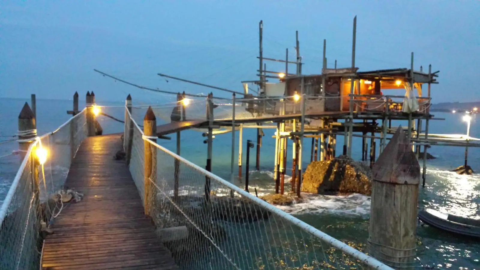 Restaurant/places to eat in Al Faro Bianco B&B e Residence con parcheggio