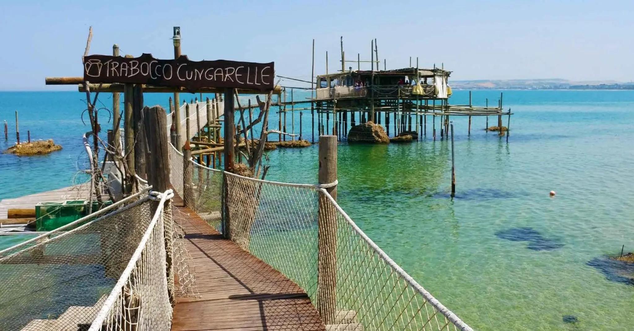 Restaurant/places to eat in Al Faro Bianco B&B e Residence con parcheggio