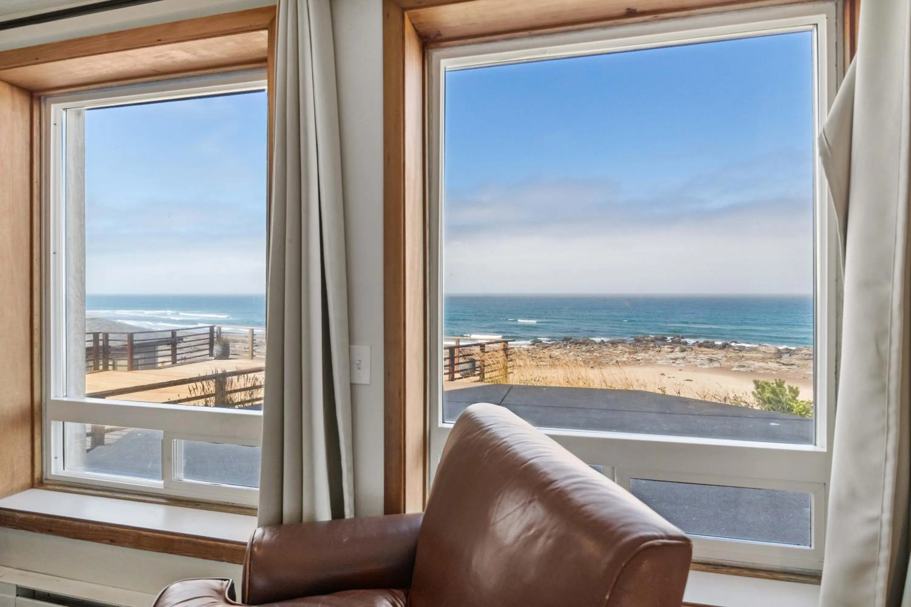 Seagull Beachfront Inn