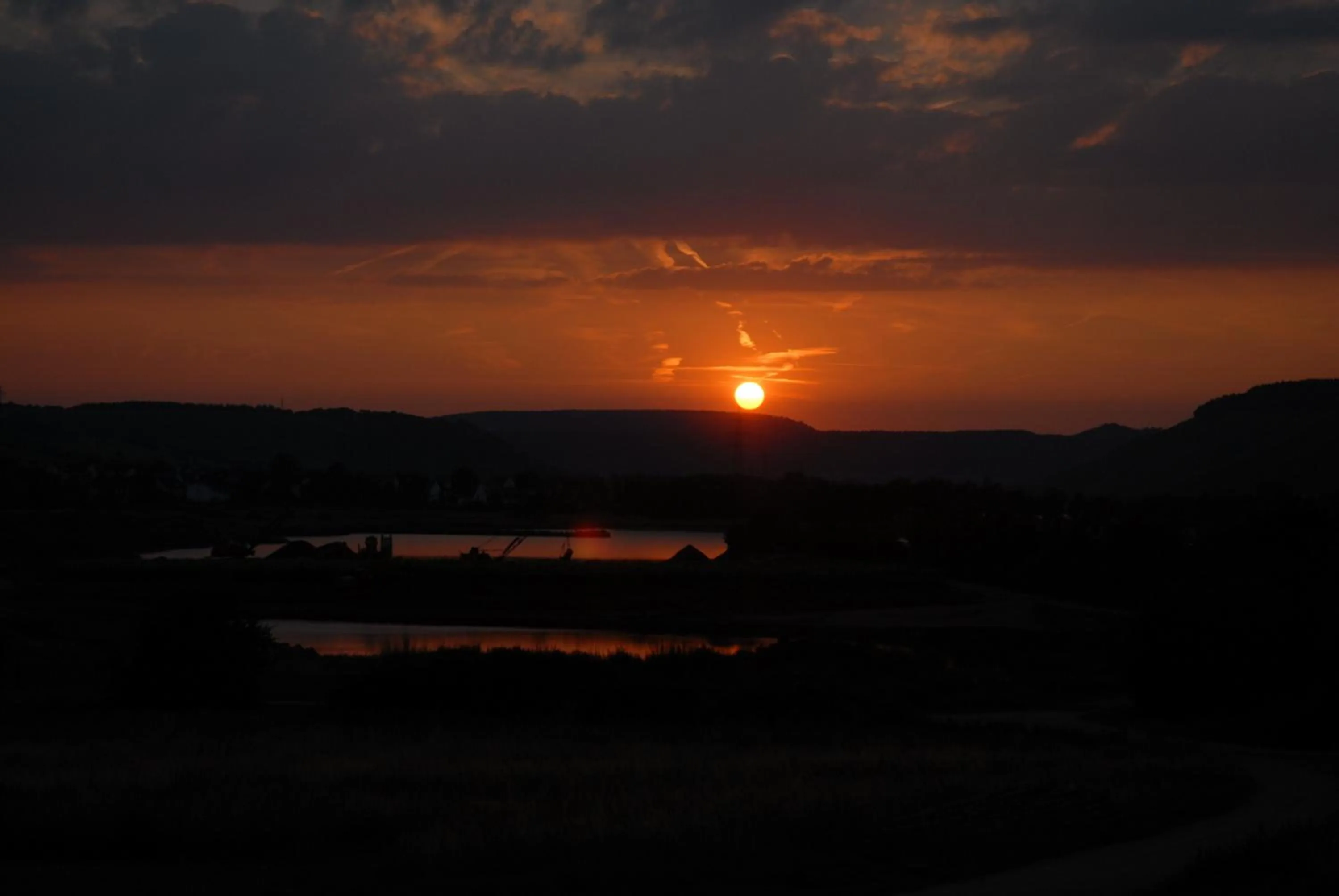 Area and facilities in M13 Hotel