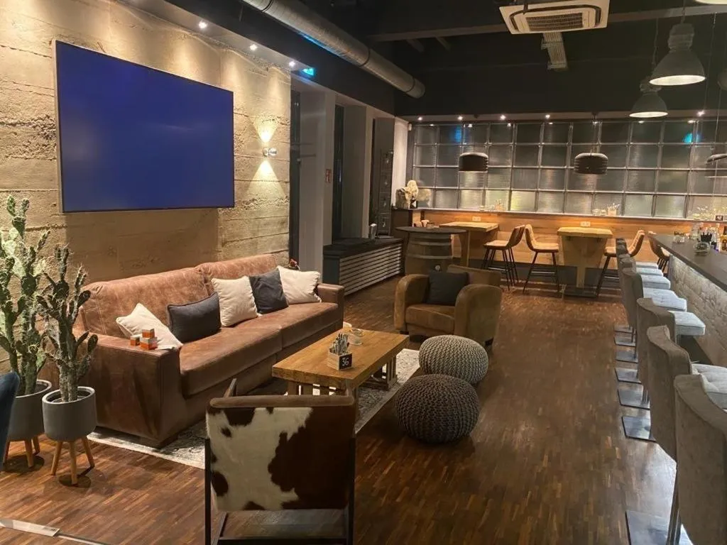 Restaurant/places to eat in Heiner's Parkhotel