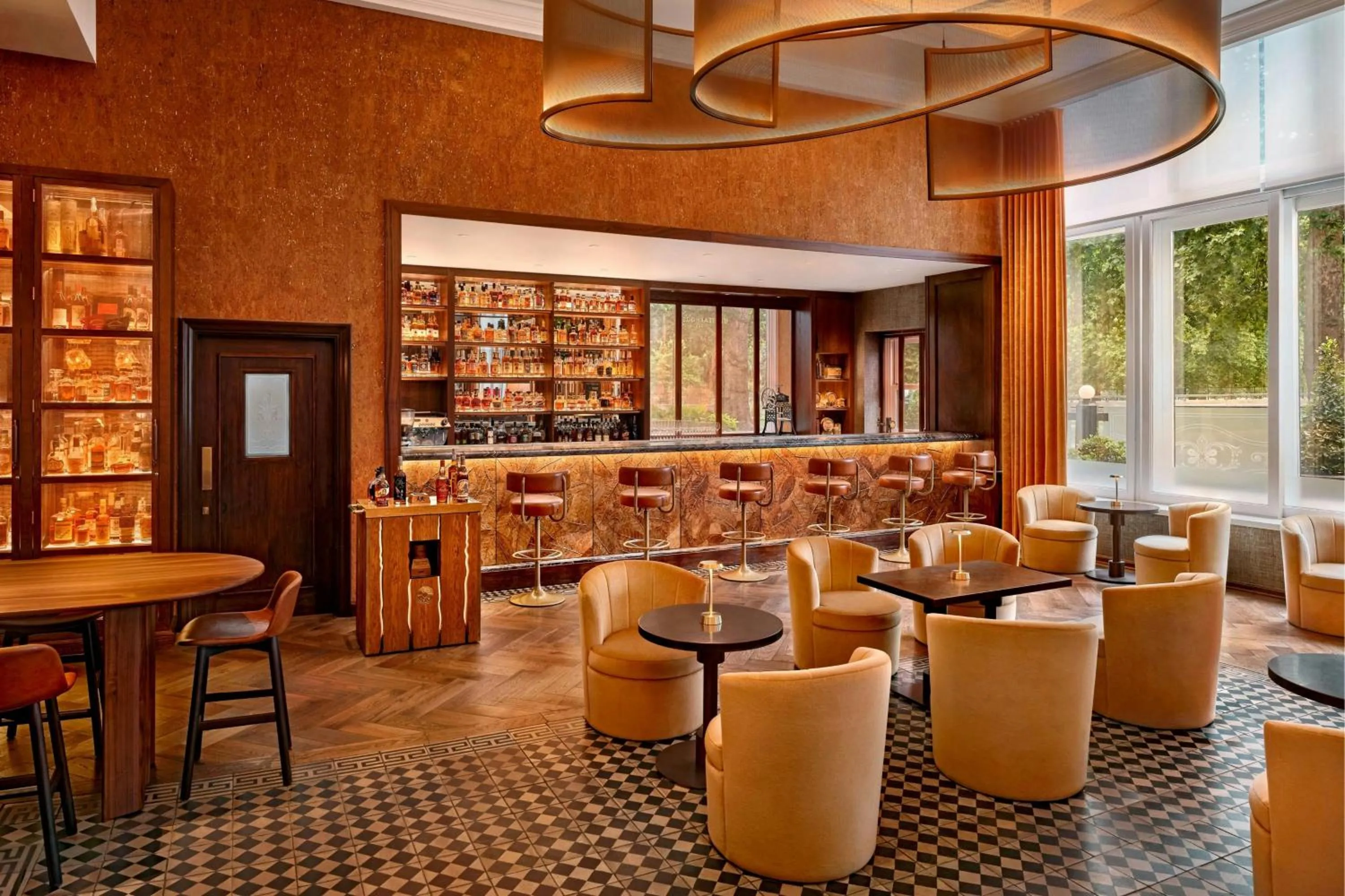 Lounge or bar in JW Marriott Grosvenor House London