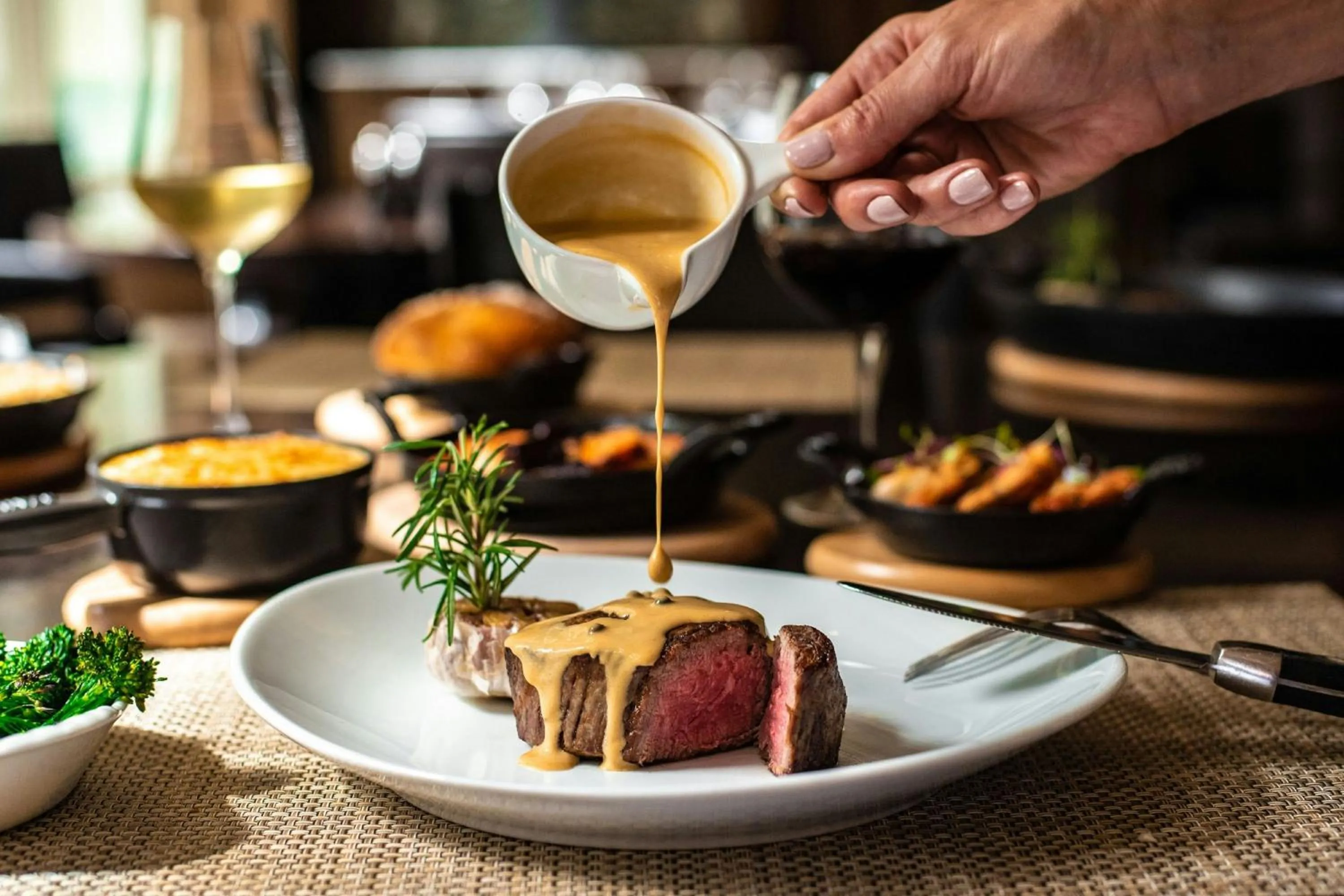 Restaurant/places to eat in JW Marriott Grosvenor House London