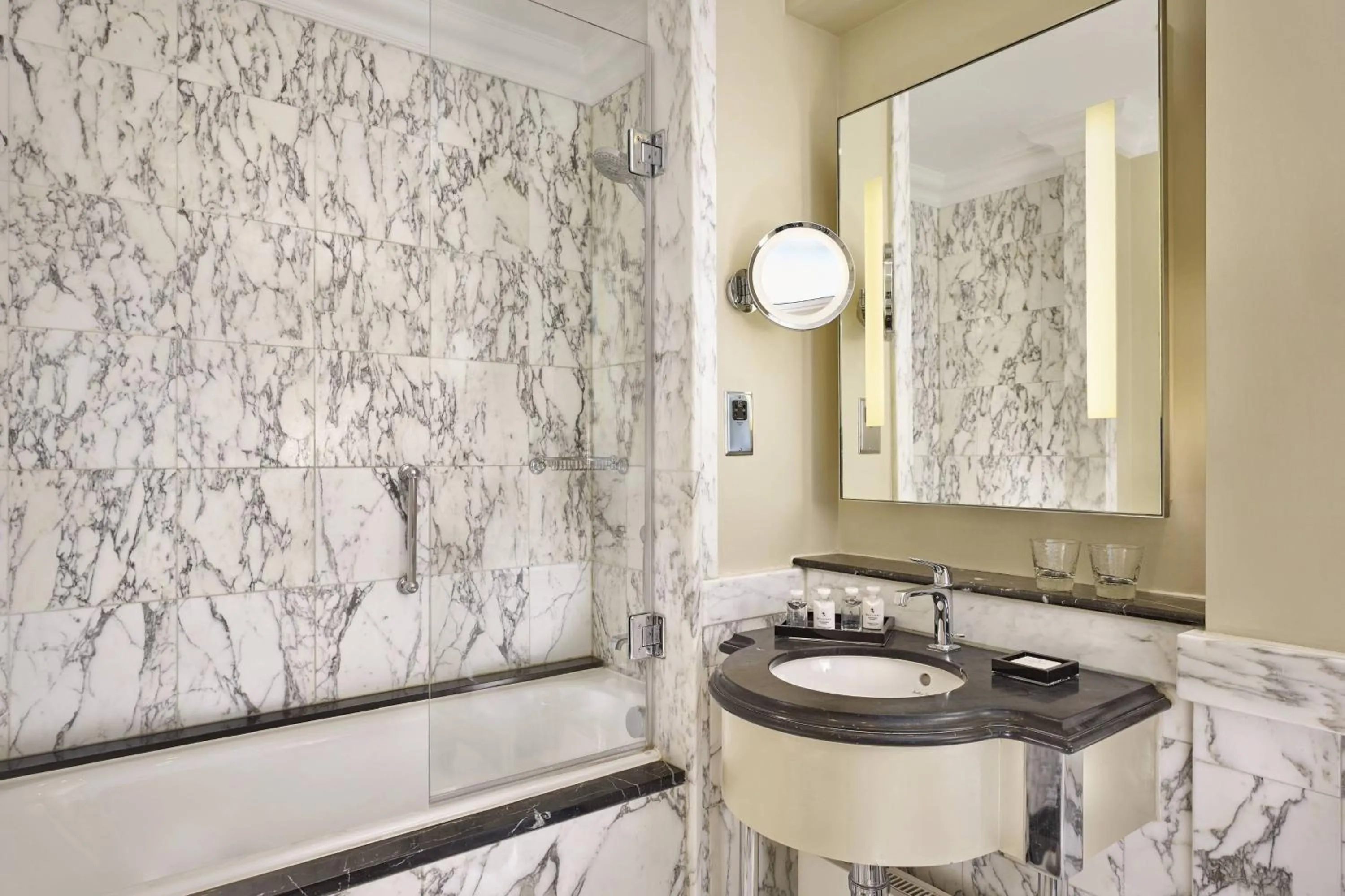 Bathroom in JW Marriott Grosvenor House London