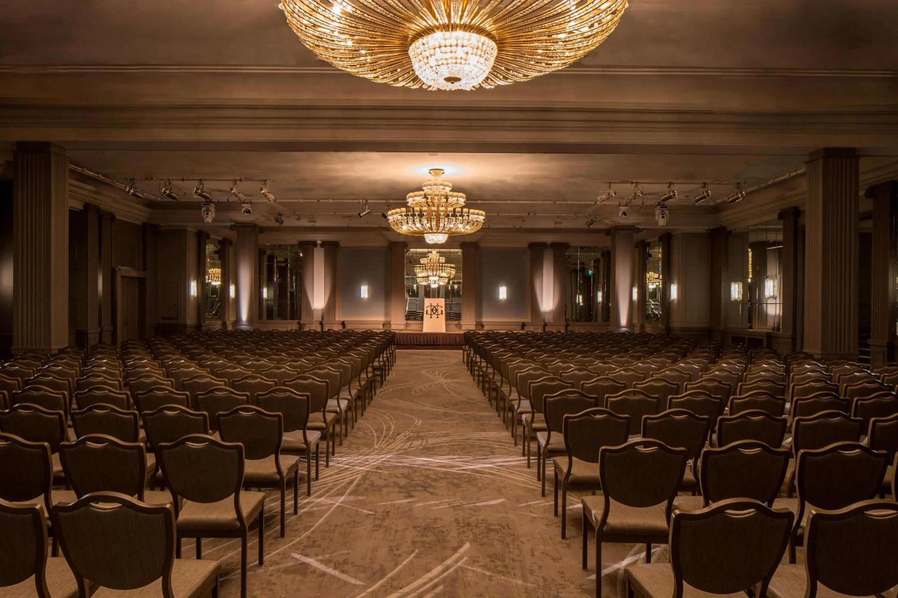 Meeting/conference room in JW Marriott Grosvenor House London