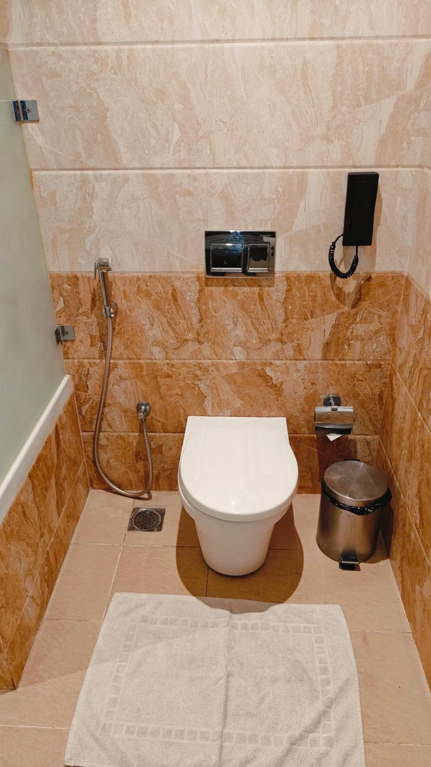 Toilet in MM Legacy - A Bergamont Hotel, Kanchipuram