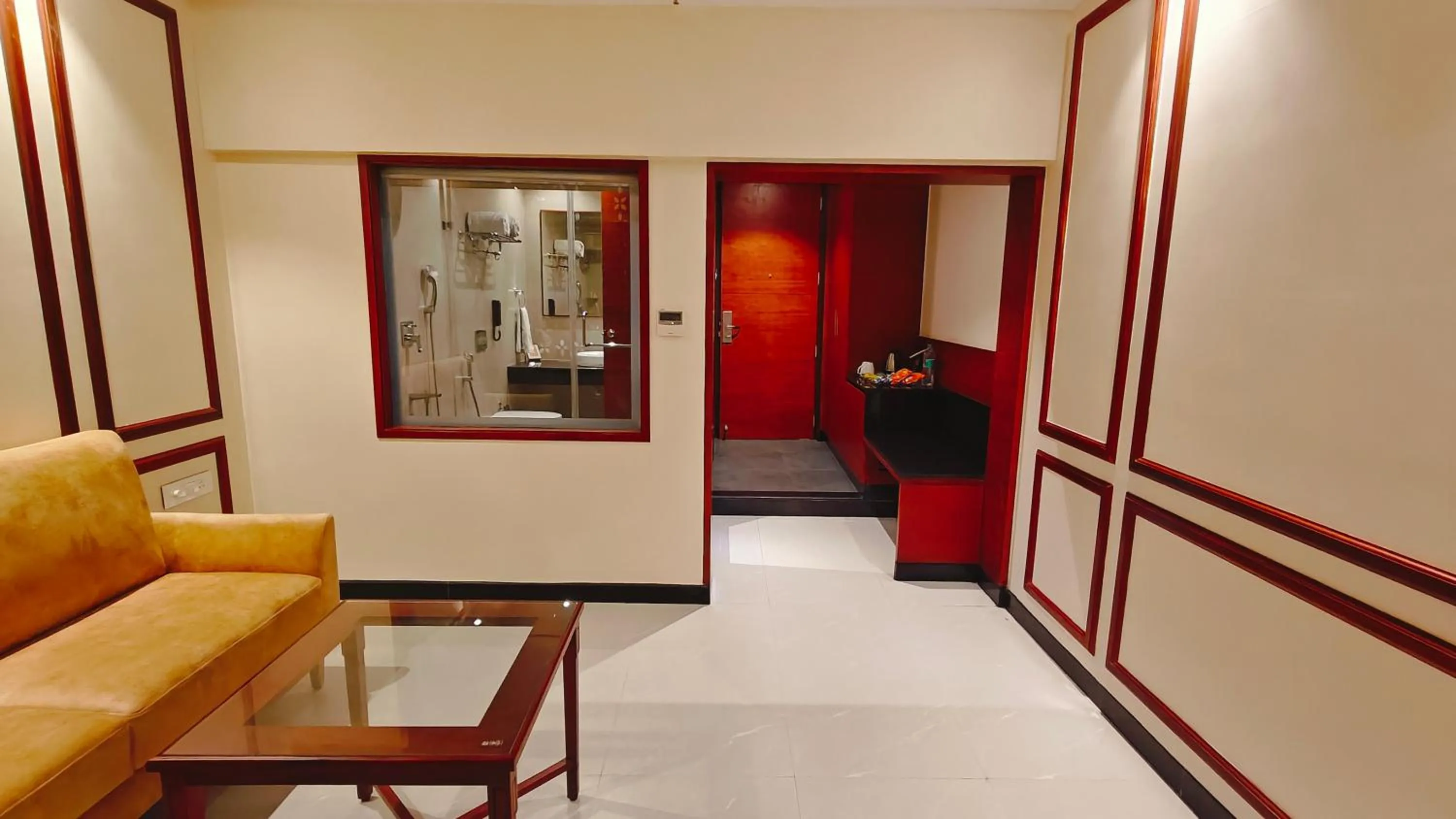 Living room in MM Legacy - A Bergamont Hotel, Kanchipuram