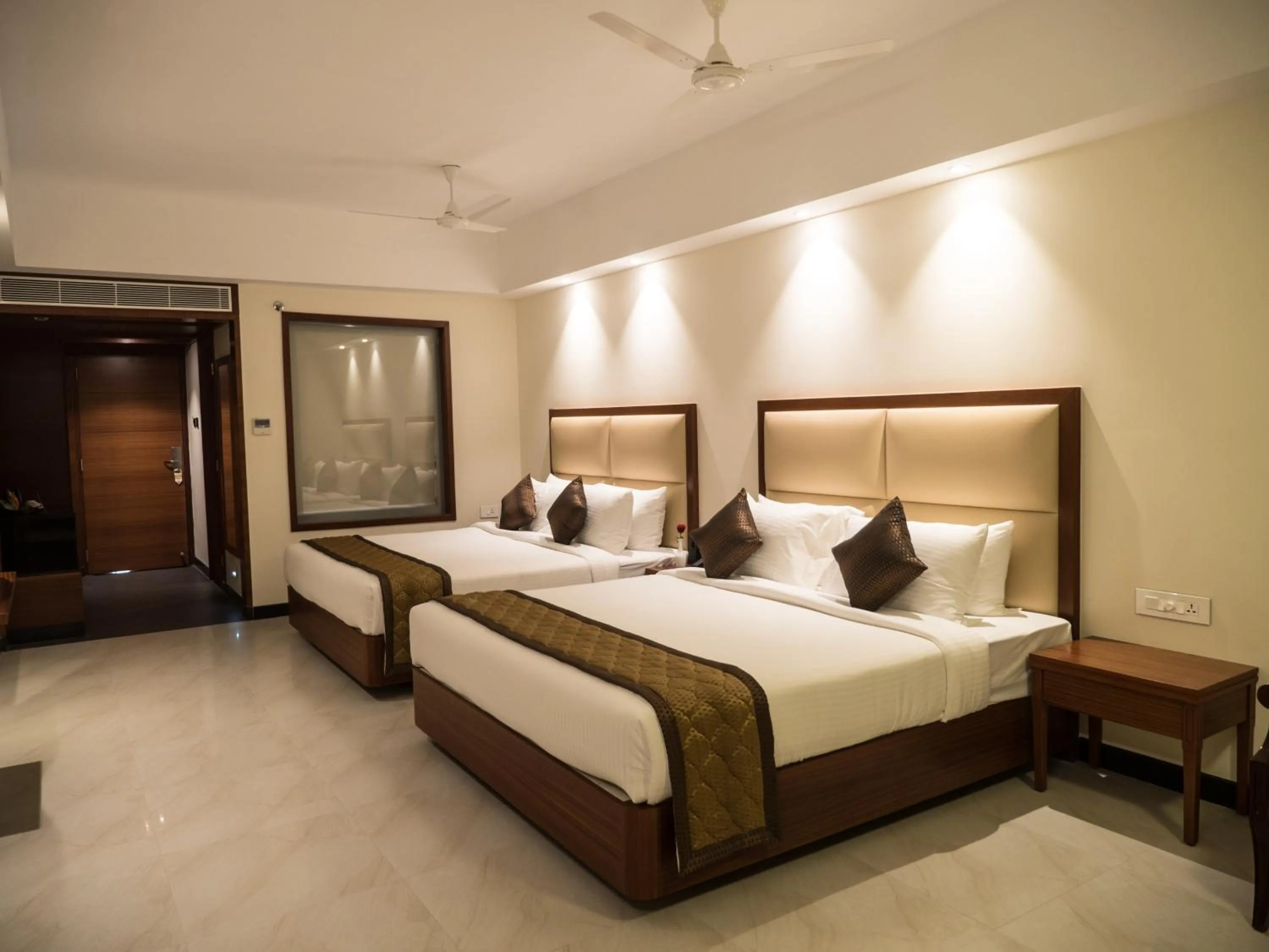 Bedroom, Bed in MM Legacy - A Bergamont Hotel, Kanchipuram
