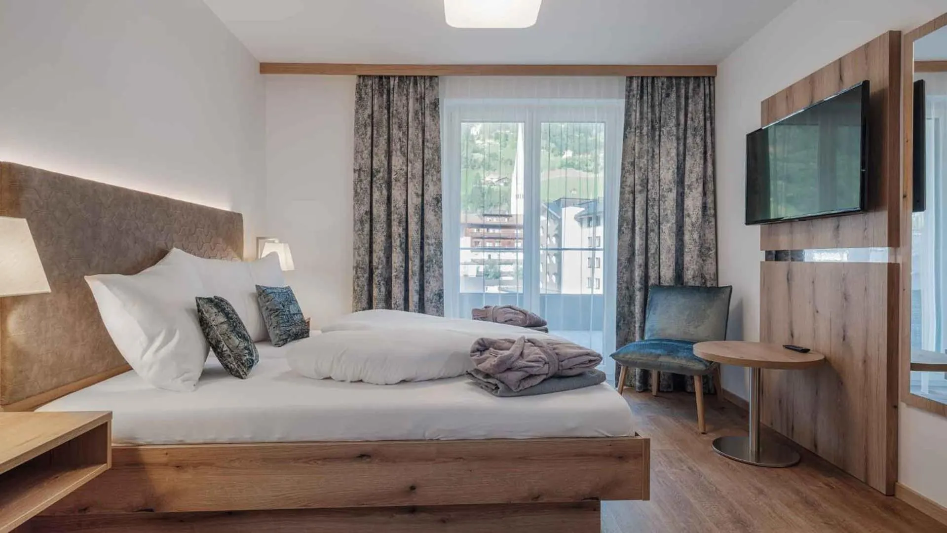 Bedroom, Bed in Aktiv- & Gesundheitsresort das GXUND - Thermeneintritt inklusive