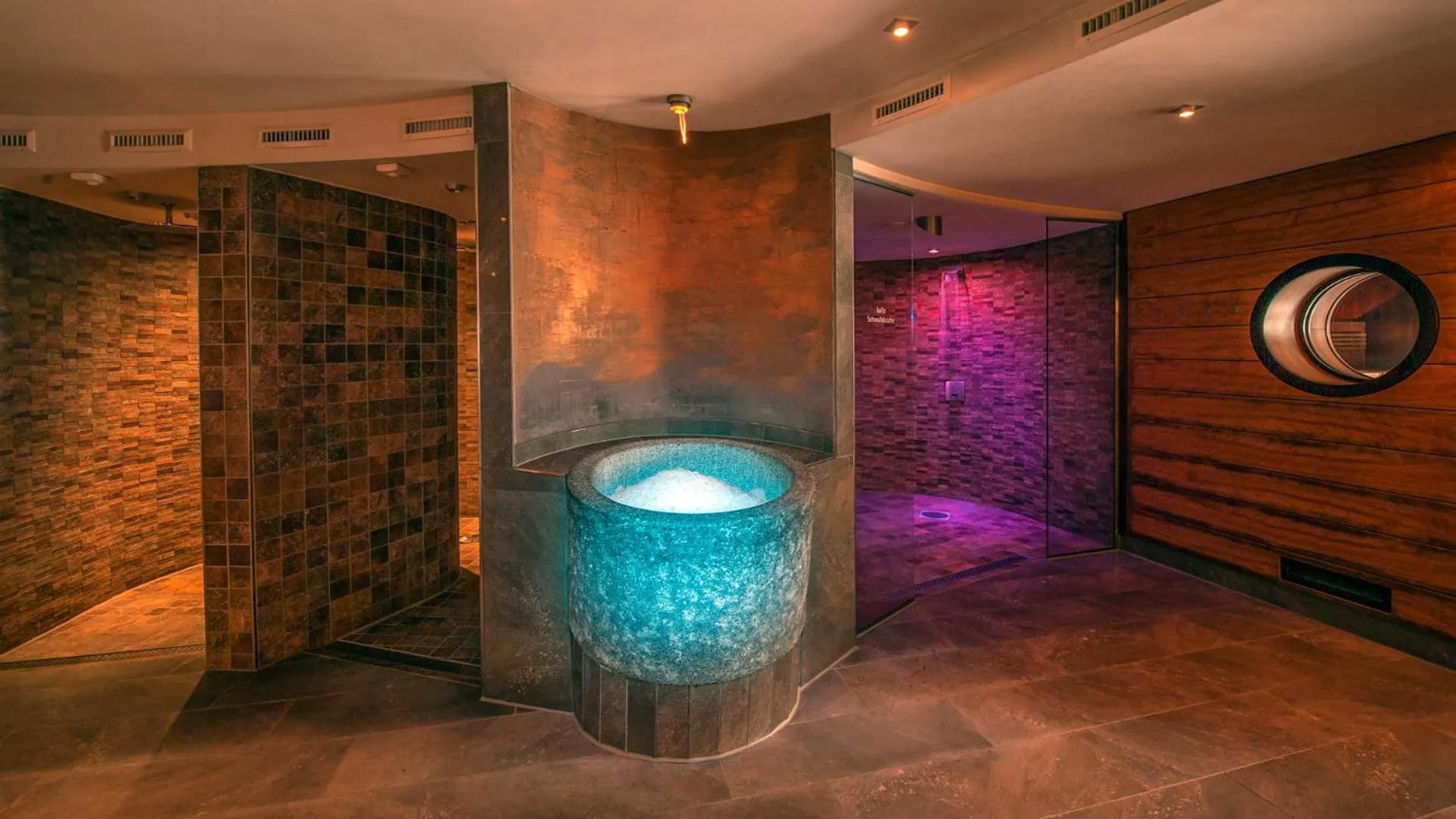 Spa and wellness centre/facilities in Aktiv- & Gesundheitsresort das GXUND - Thermeneintritt inklusive