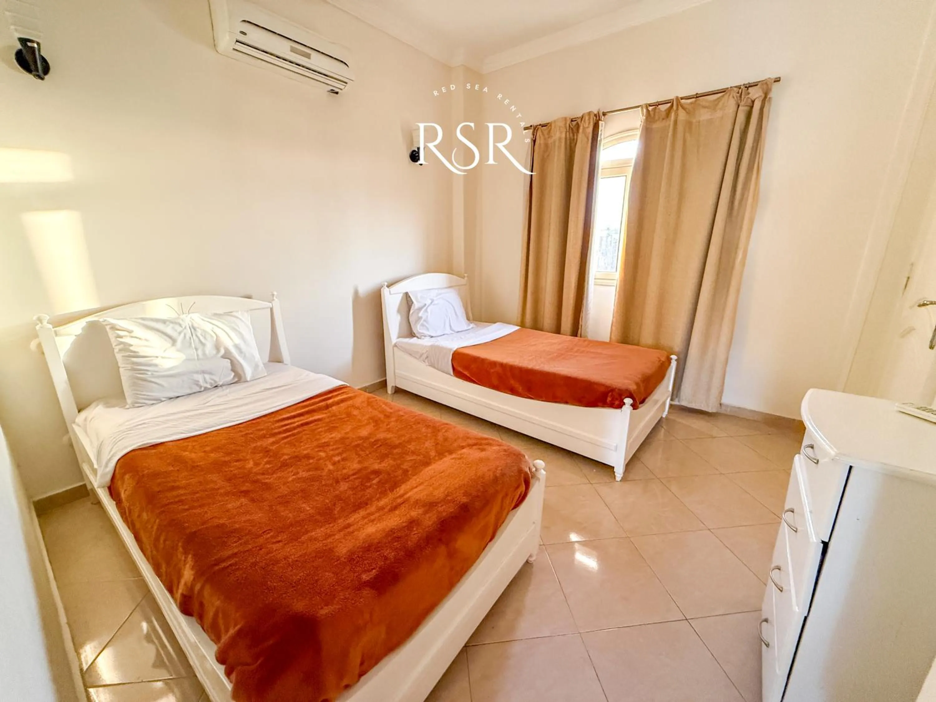 Bedroom, Bed in Green Garden Resort