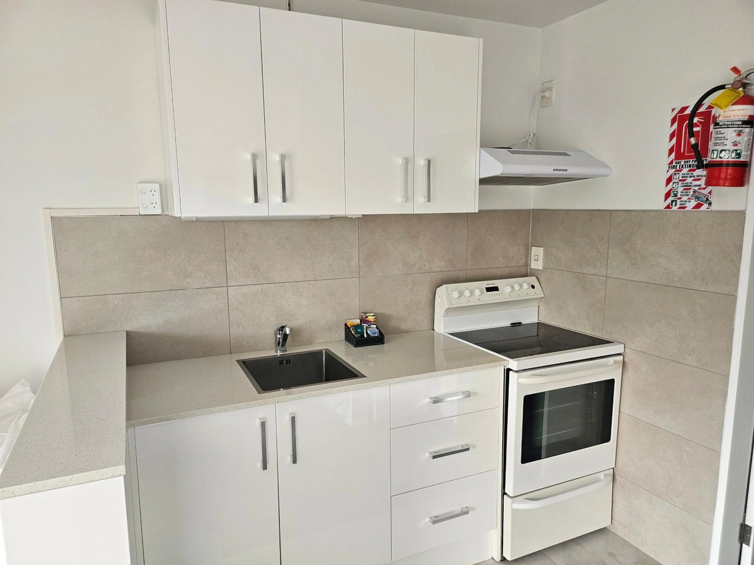 88 Wallace Court Motel - Free Parking