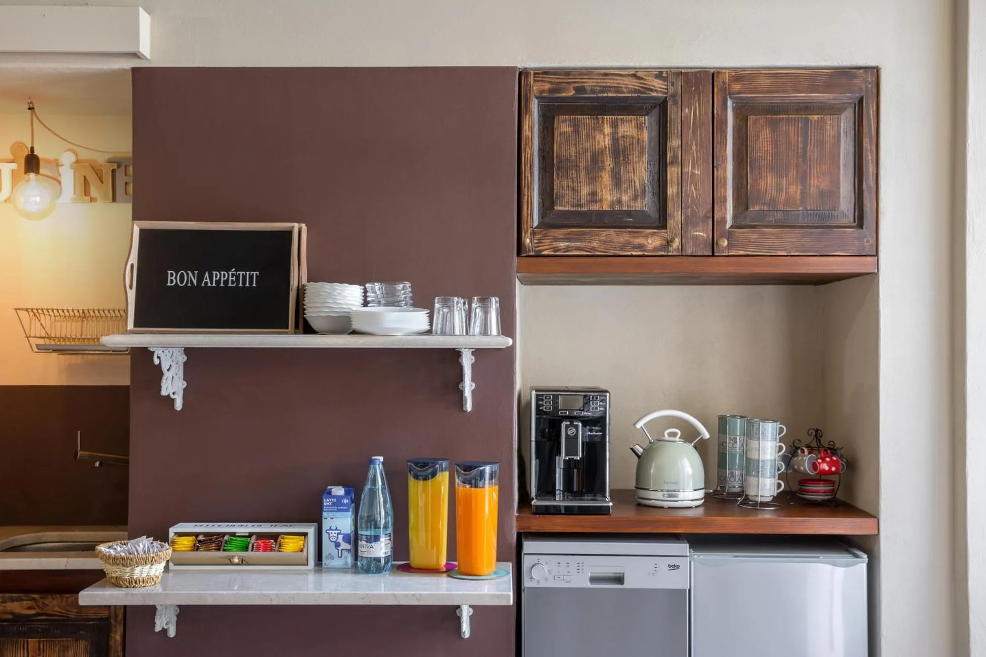 Coffee/tea facilities in B&B Magnolia