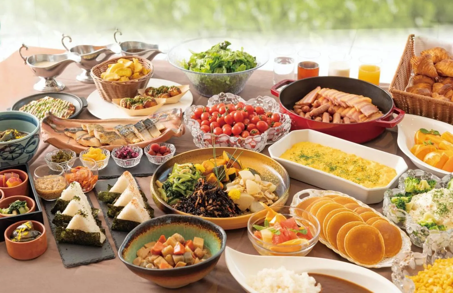 Breakfast in Hotel Plaza Osaka