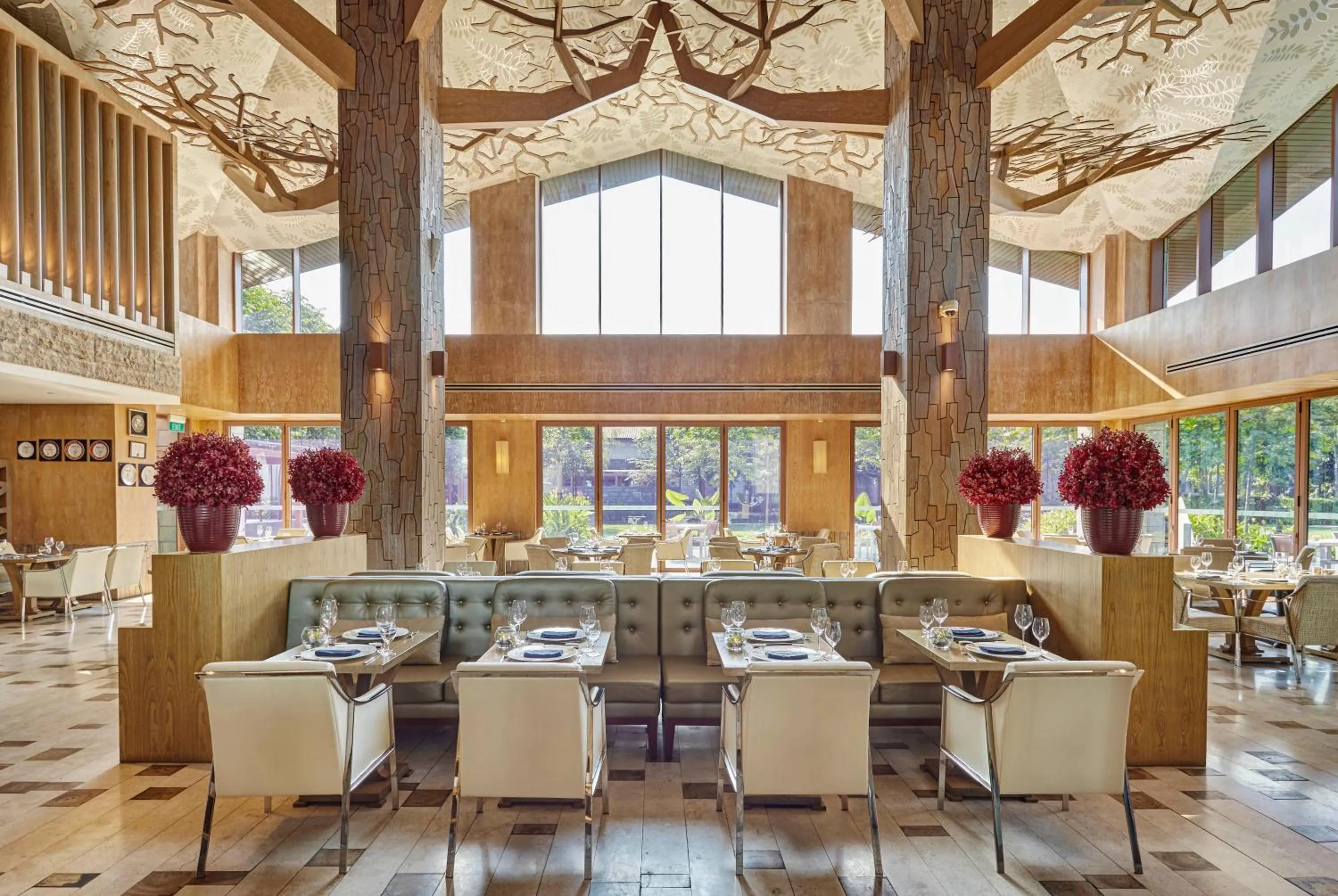 Restaurant/places to eat in Resorts World Sentosa - Equarius Hotel