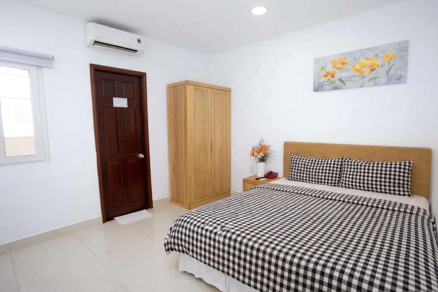 Bed in Phan Anh Hotel - Bui Vien Walking Street