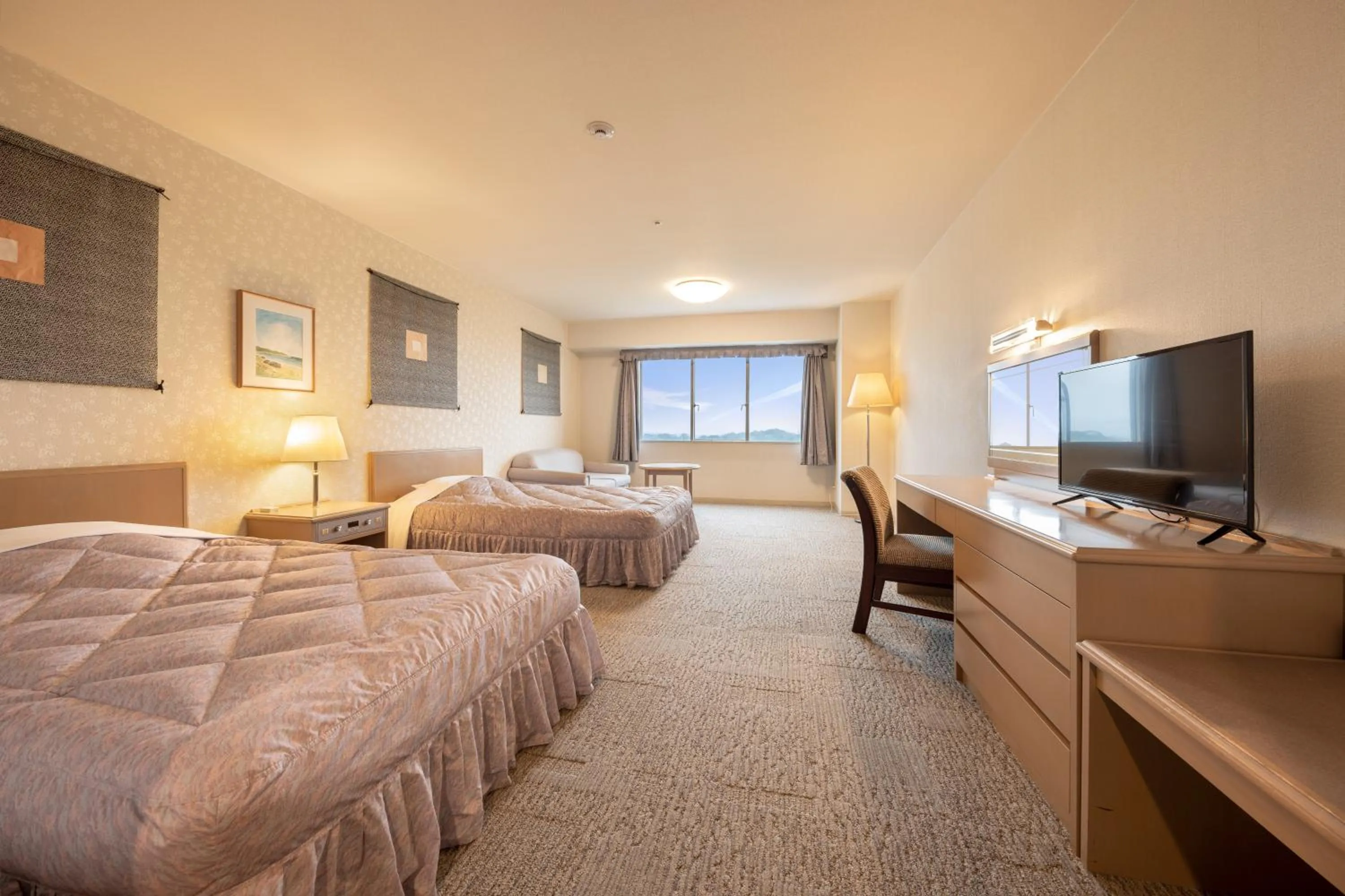Photo of the whole room in Royal Hotel Munakata