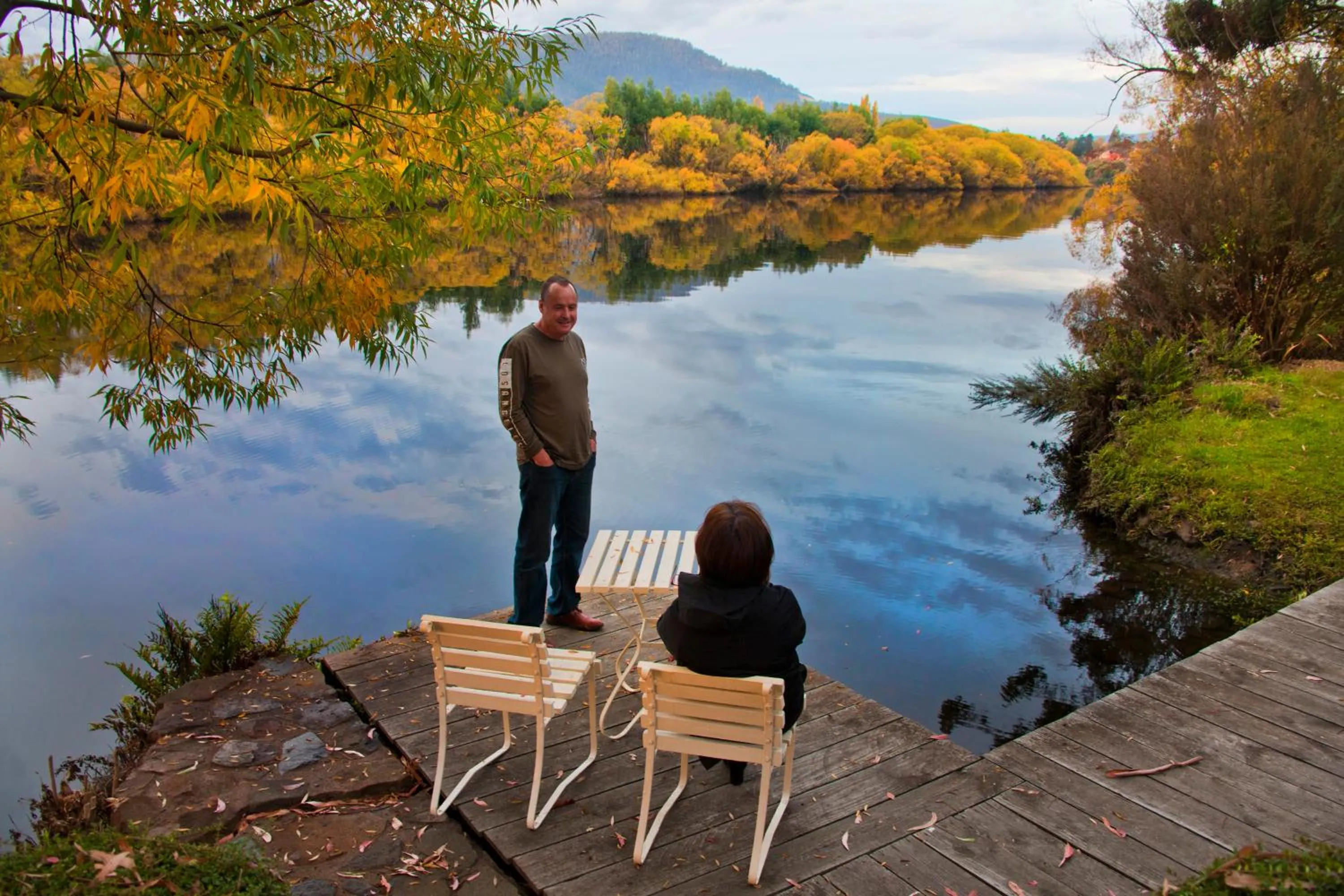 River view in The Shingles Riverside Cottages