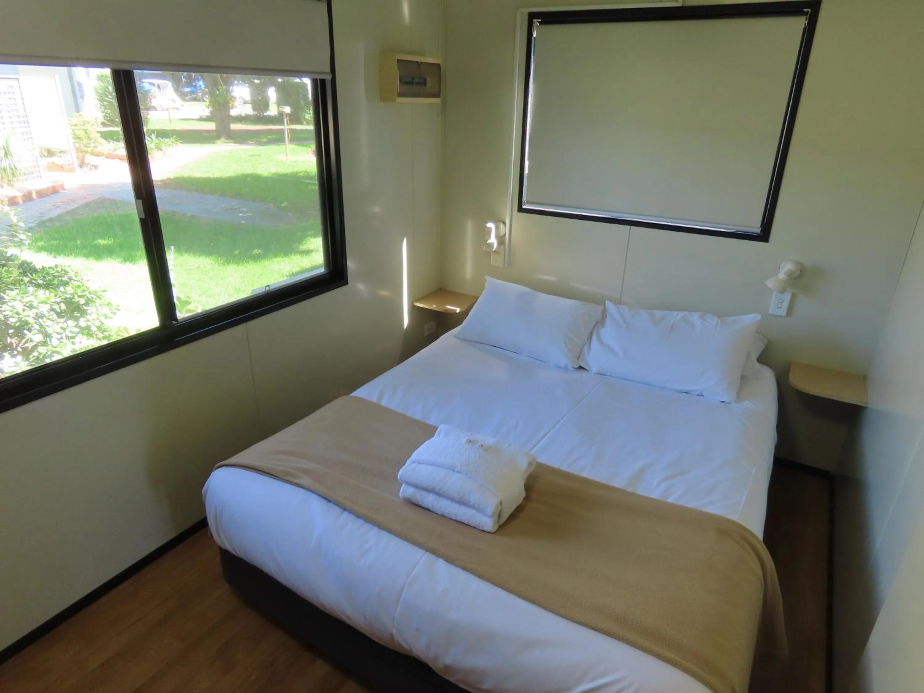 Bed in BIG4 Toowoomba Garden City Holiday Park