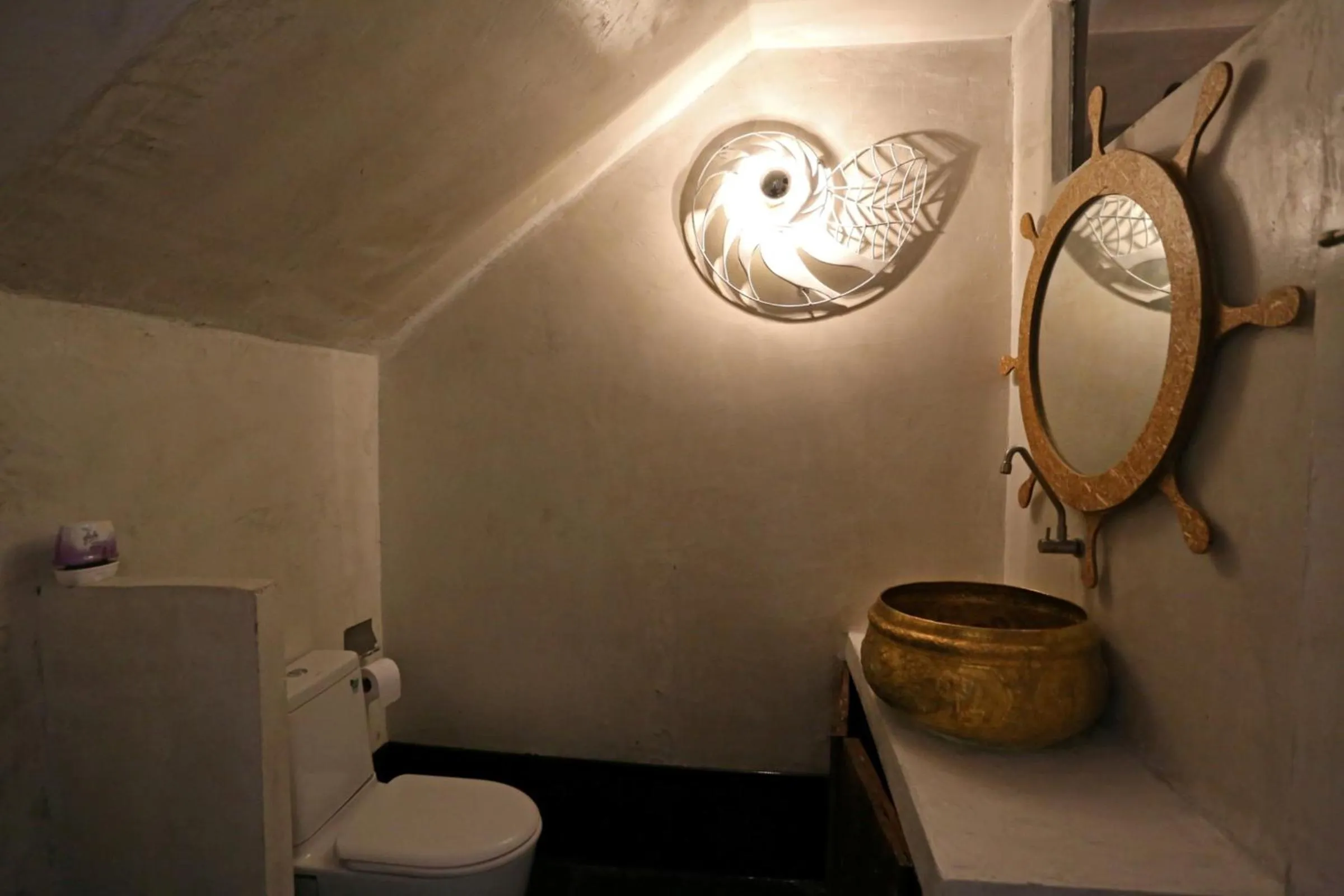 Bathroom in Baan Kamala Fantasea Hotel