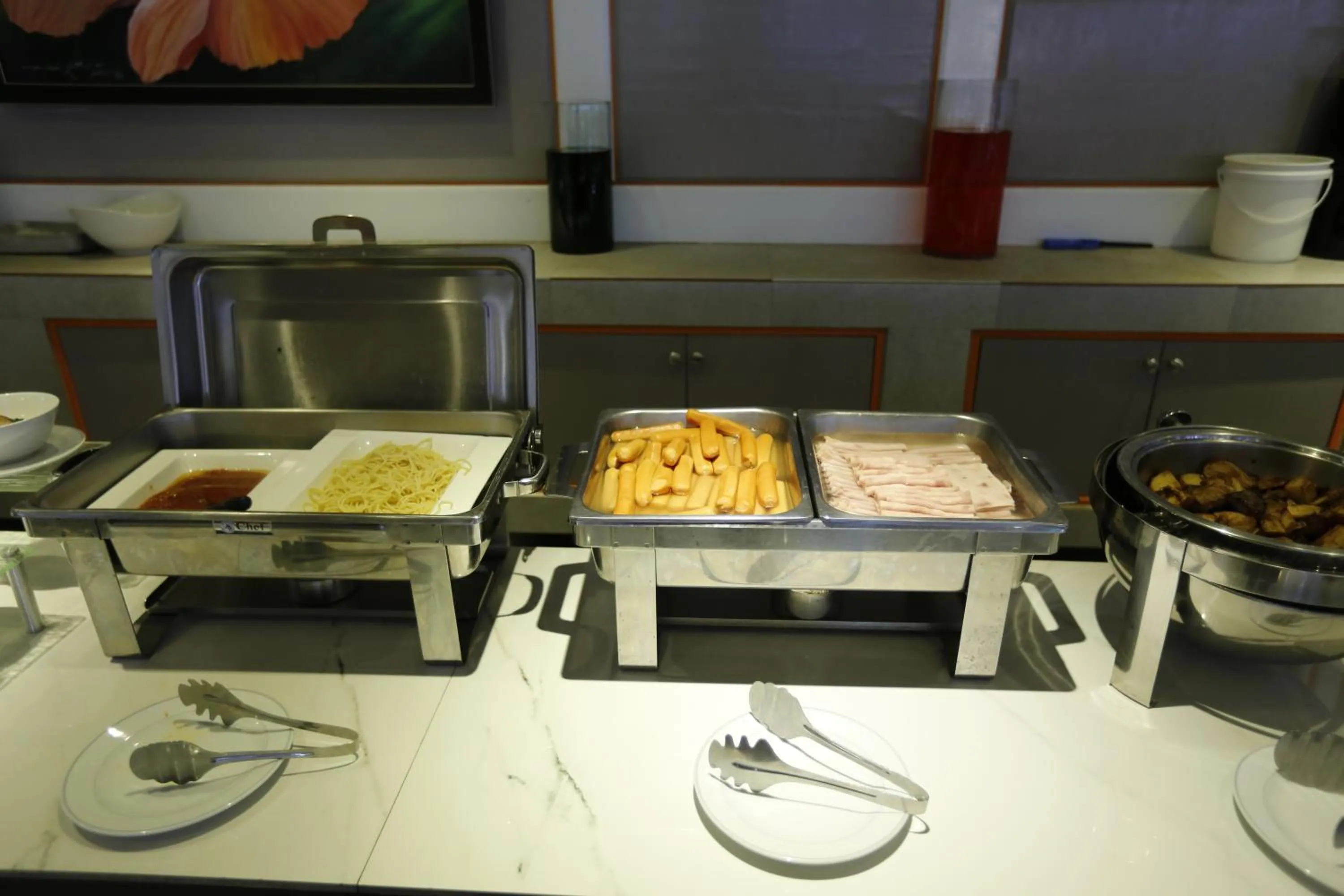 Restaurant/places to eat in Baan Kamala Fantasea Hotel