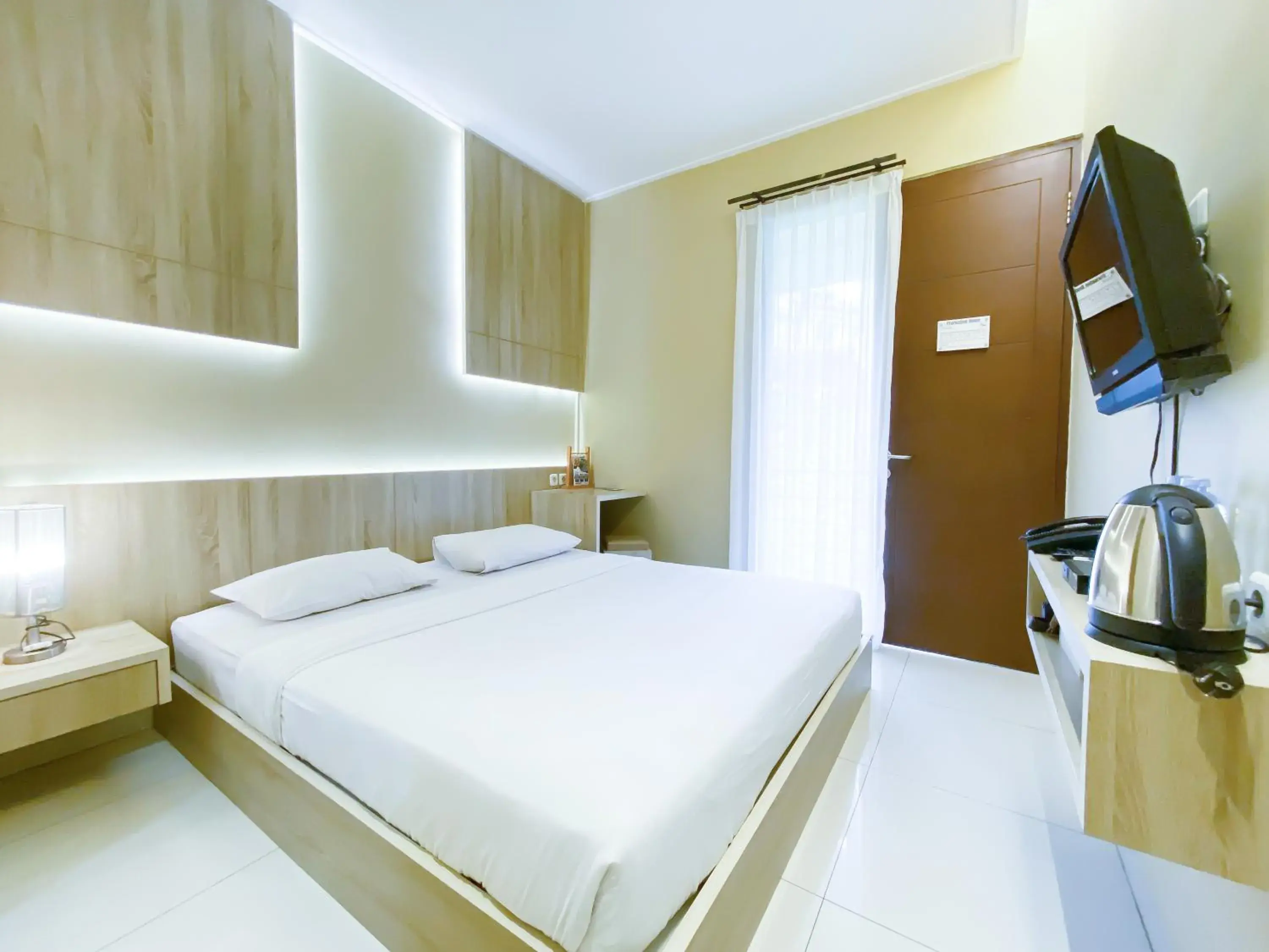 Superior Double or Twin Room in Lembang Asri Resort Superior Double or Twin Room in Lembang Asri Resort