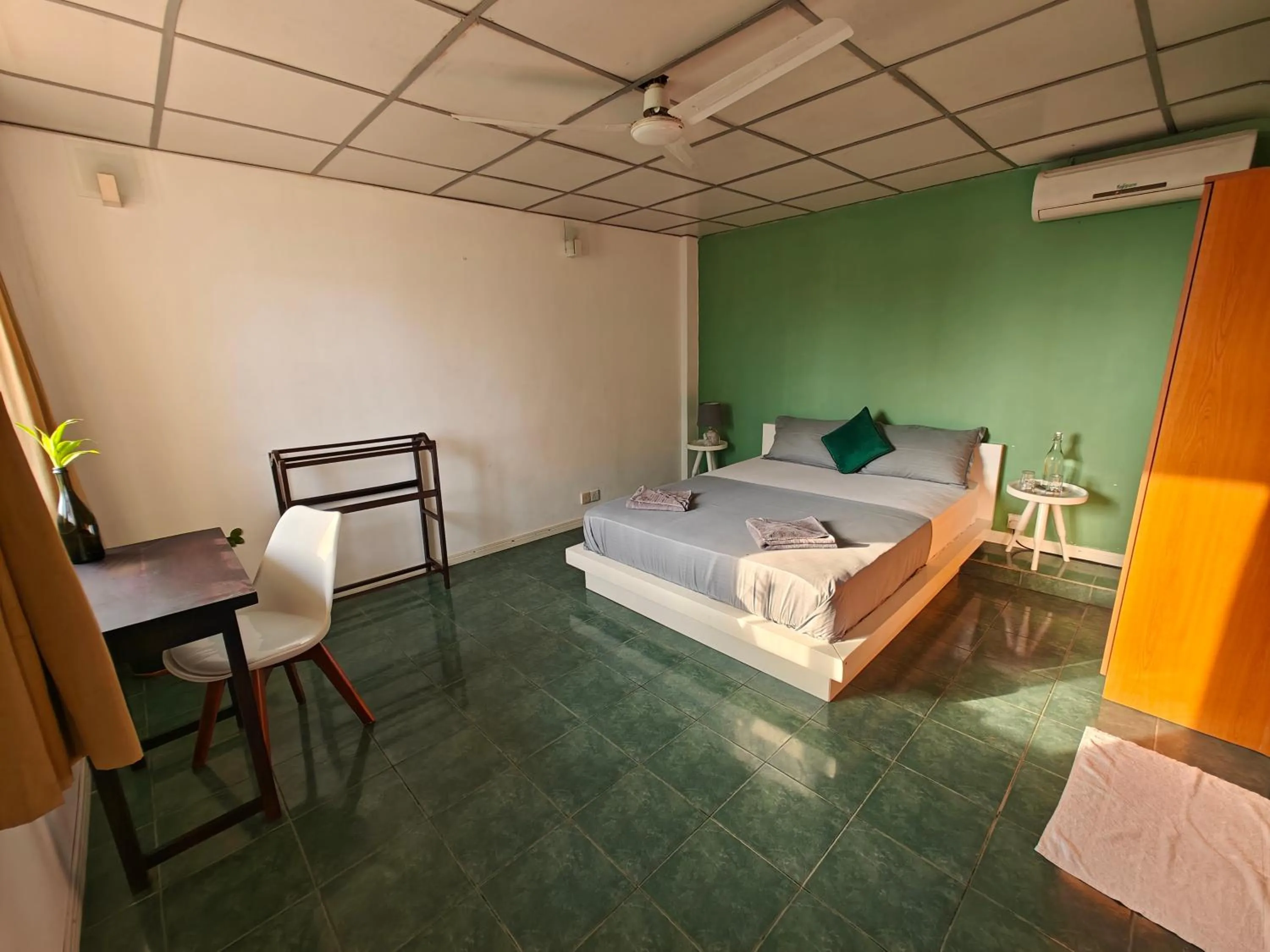 Bedroom, Bed in Palmyrah Residencies