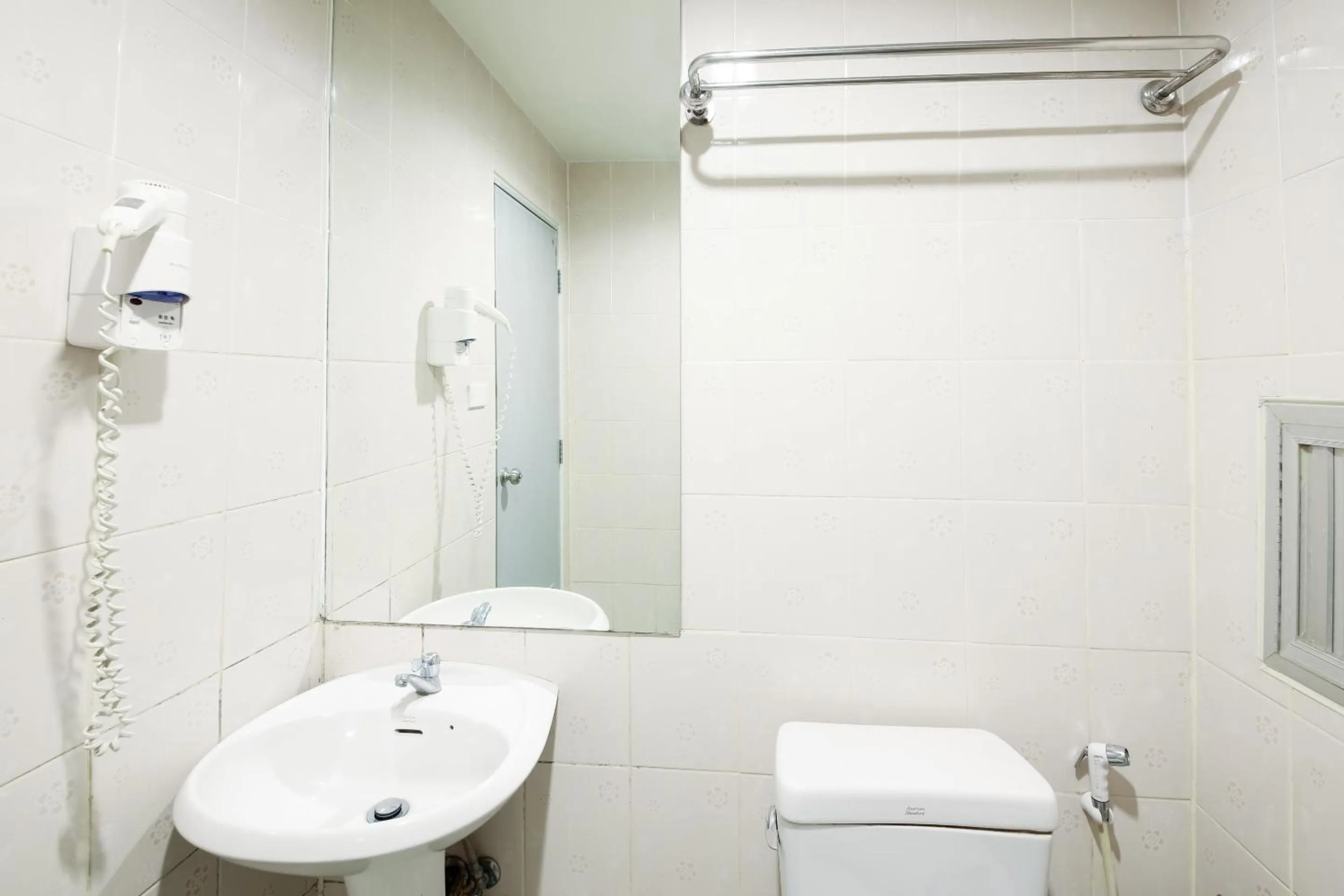 Bathroom in Tanawan Phuket Hotel