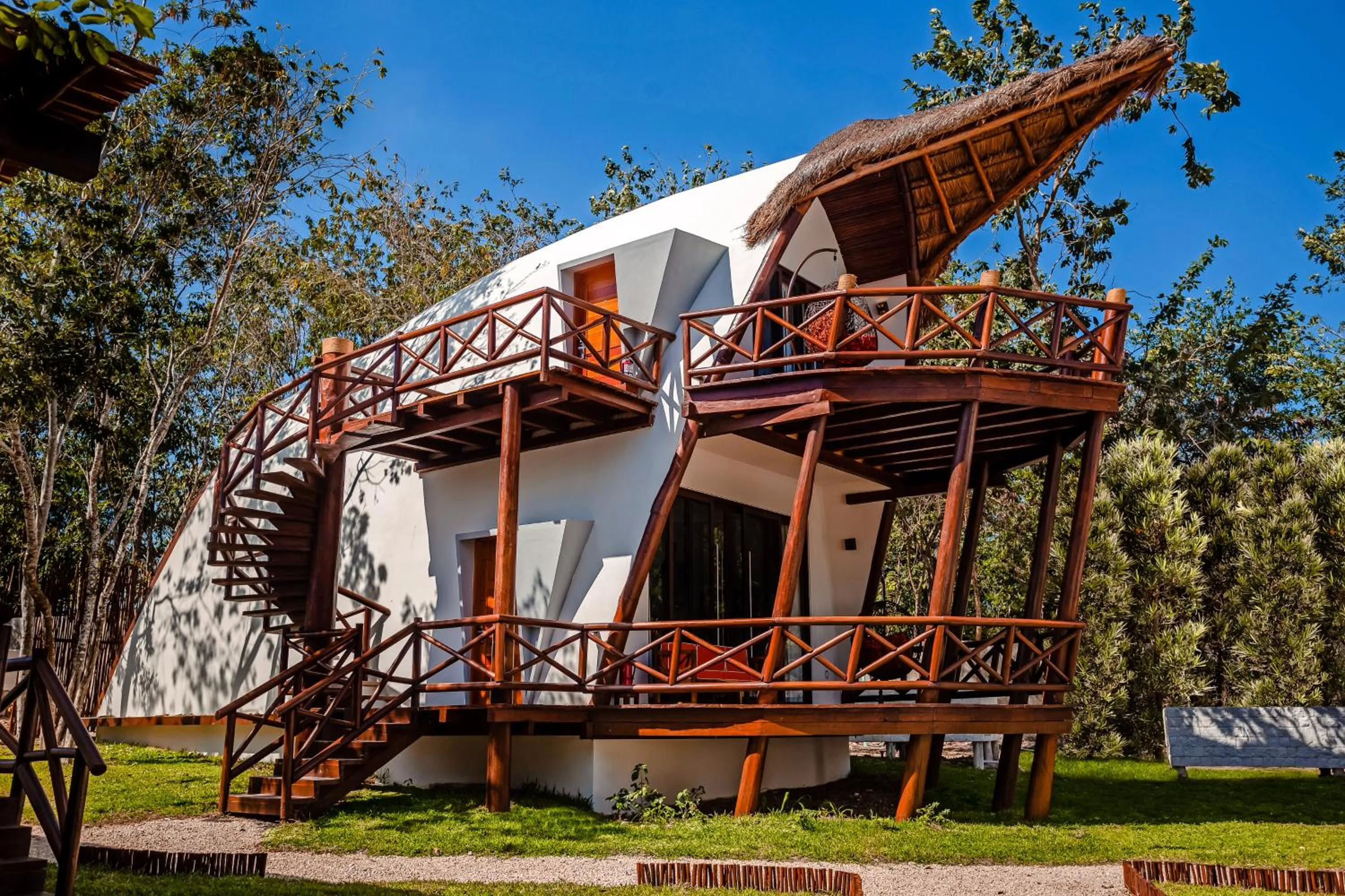 Property building in Mia Bacalar Luxury Resort & Spa